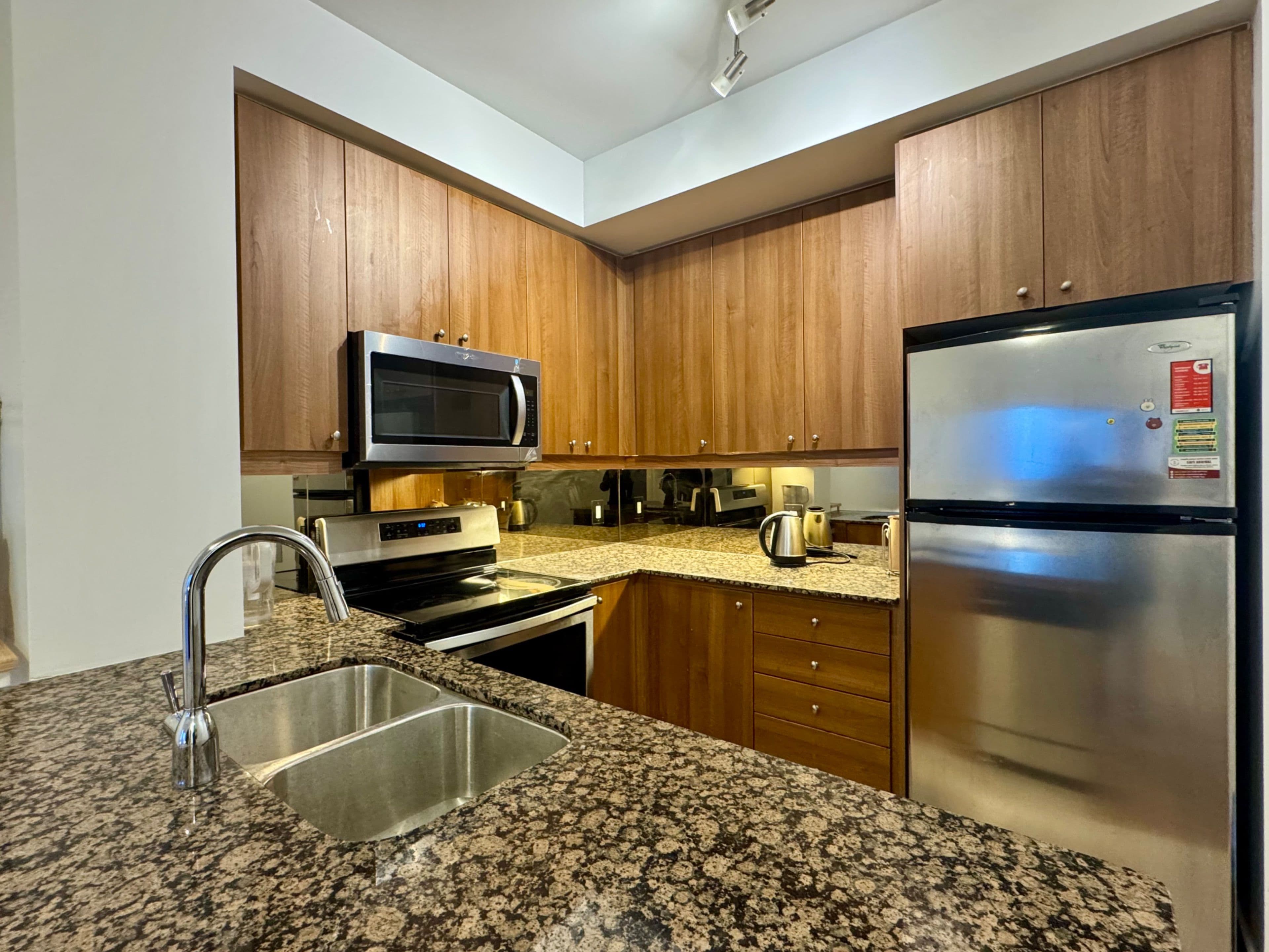 50 Absolute Avenue 903, Mississauga, ON L4Z 0A8