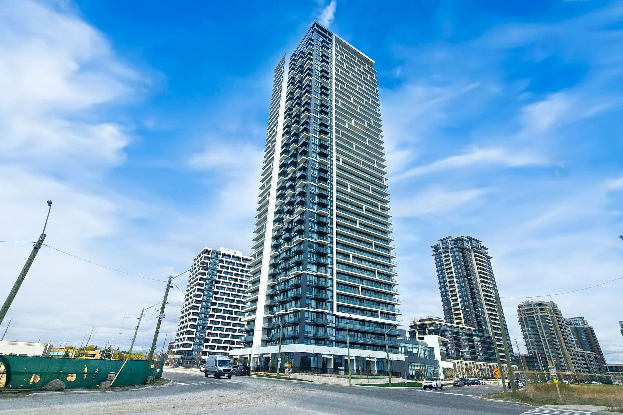 8 Water Walk Drive 1507, Markham, ON L3R 6L4