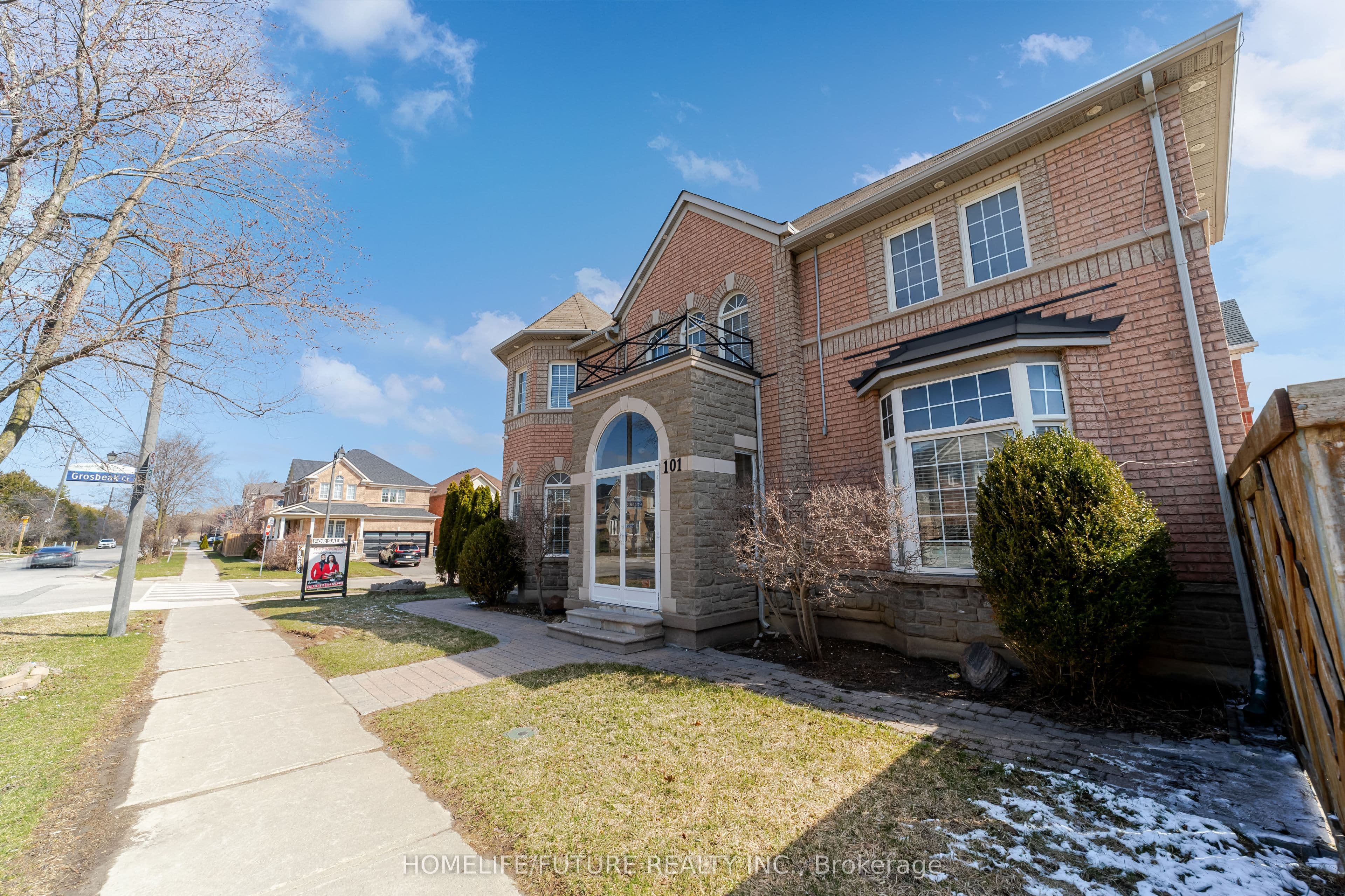 149 Stonechurch Crescent, Markham, ON L6B 0L2