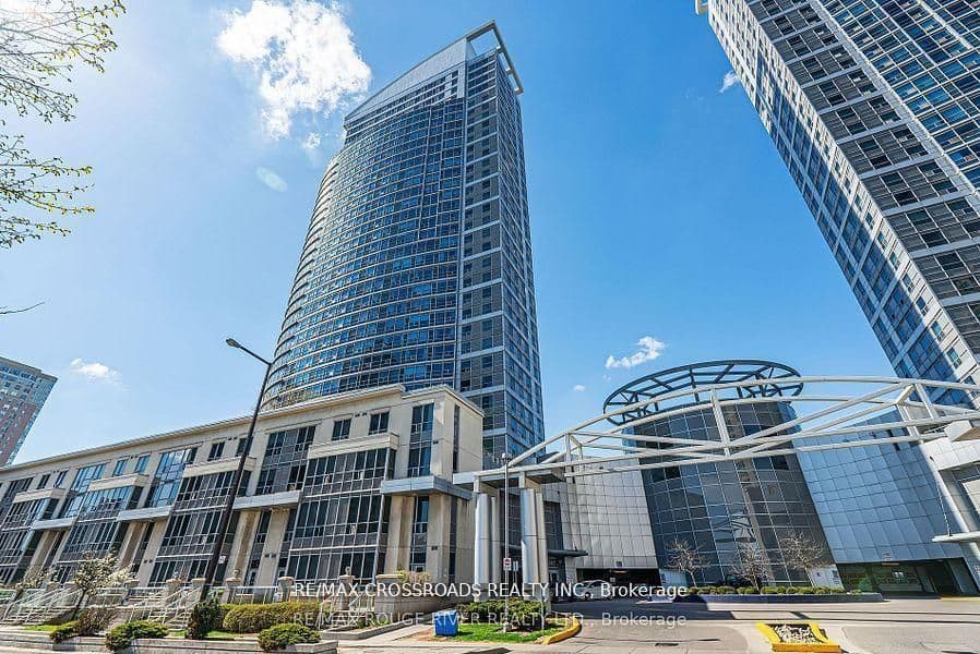 38 Lee Centre Drive 1115, Toronto E09, ON M1H 3J7