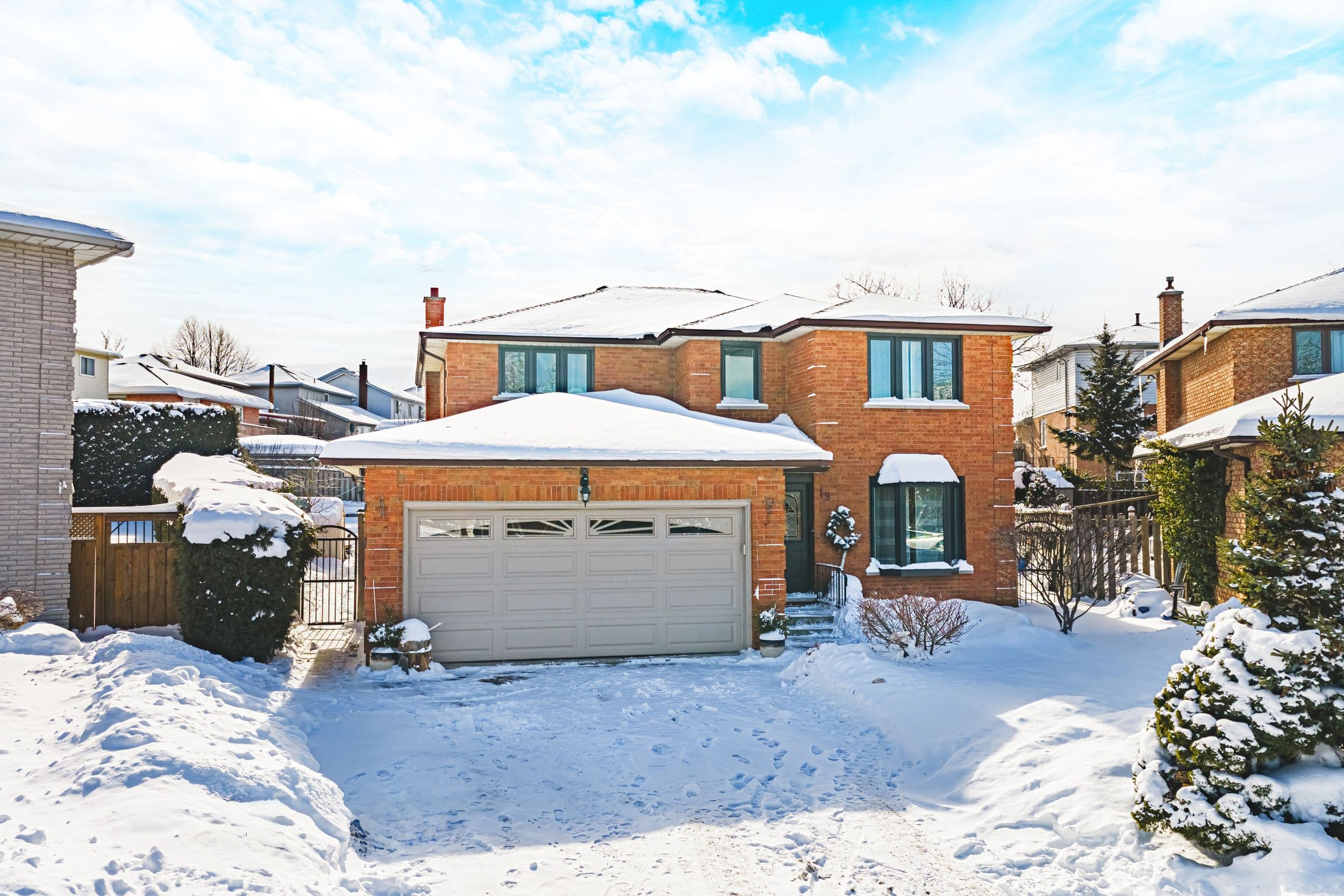 19 Glenhaven Court, Hamilton, ON L9C 7G4