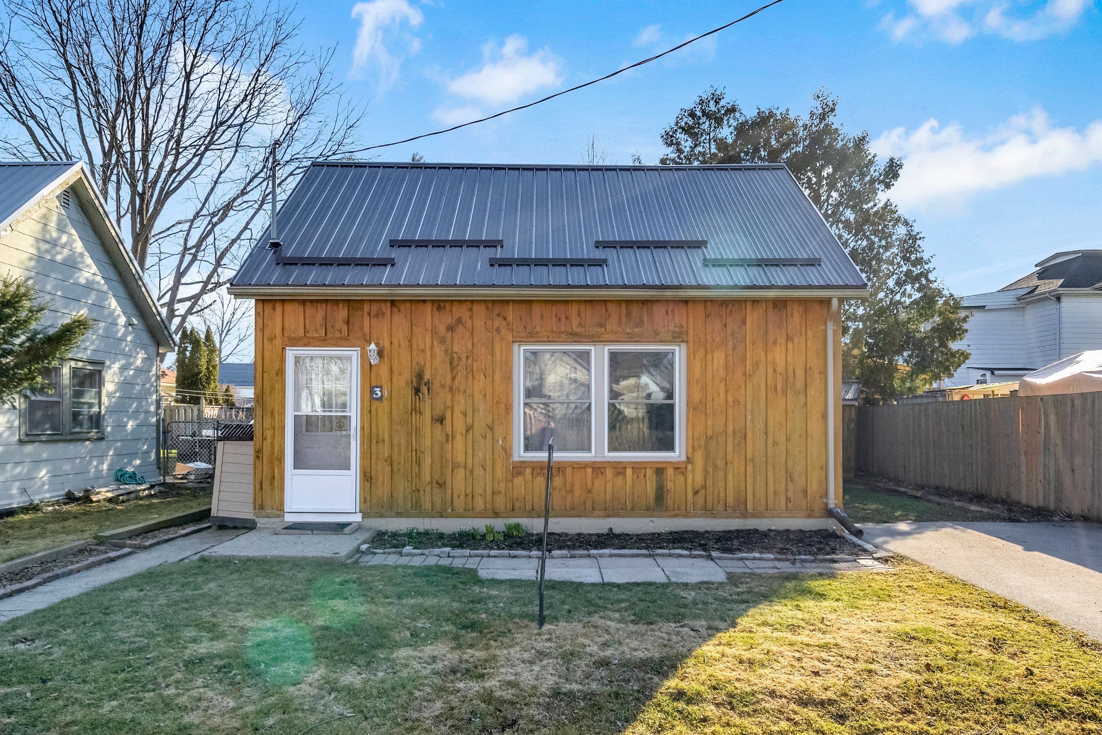 3 Penwarden Street, St. Thomas, ON N5P 2R6