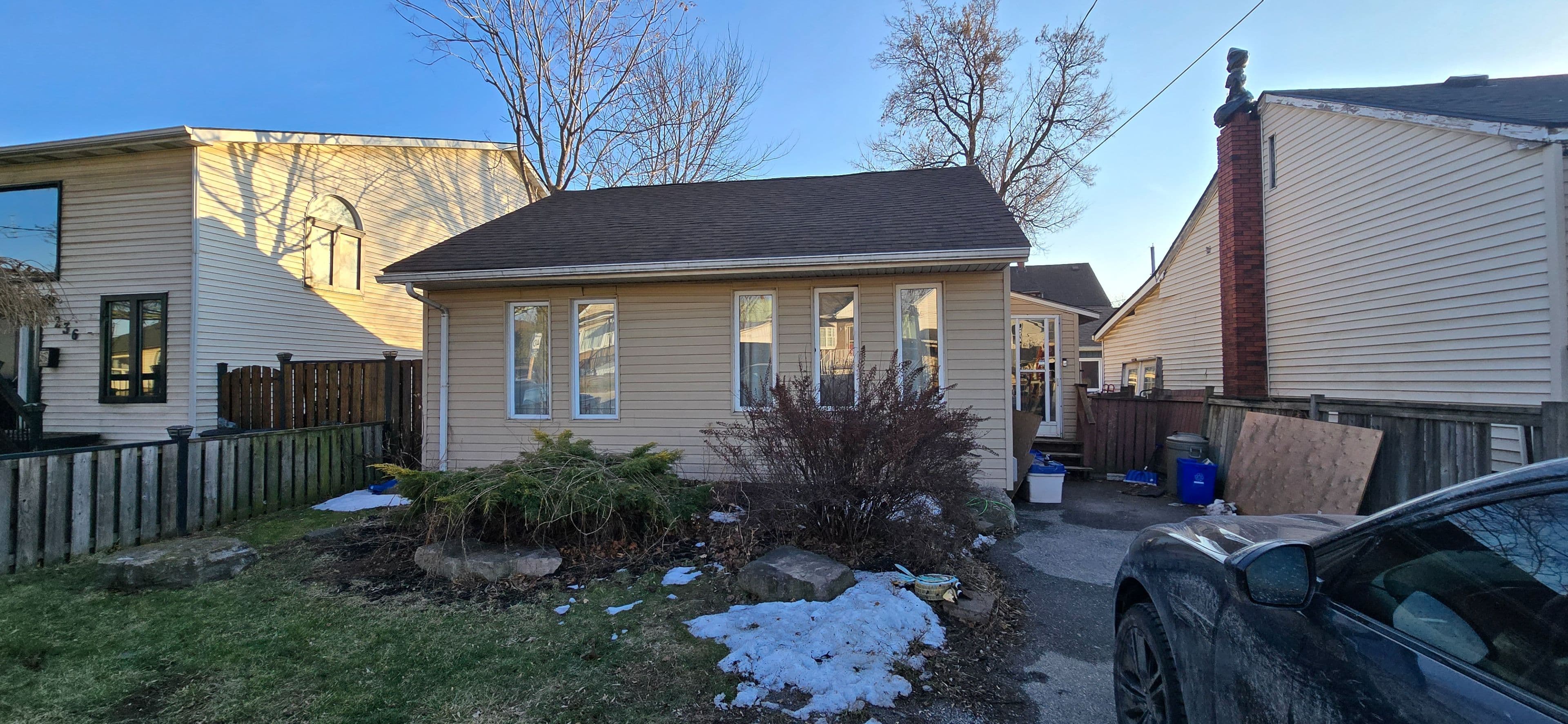 232 Grenfell Street, Hamilton, ON L8H 3H9