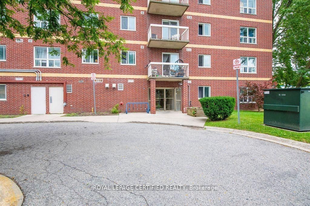 626 FIRST Street 301, London East, ON N5V 2A2