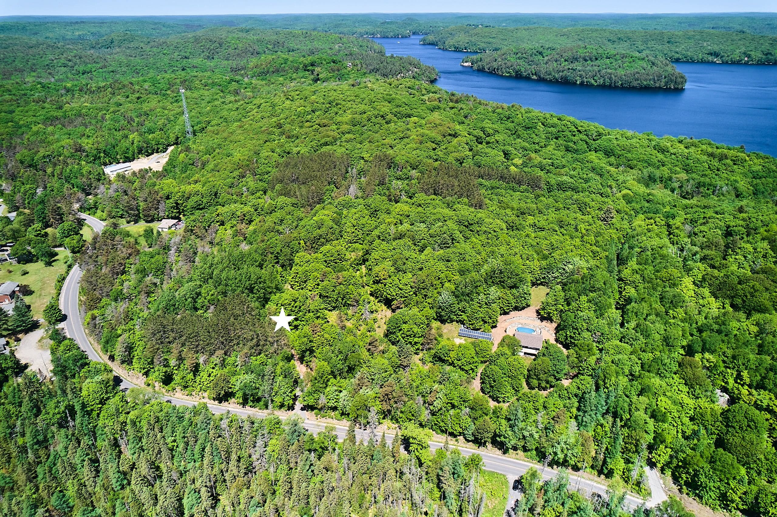 445 ETWELL Road, Huntsville, ON P1H 2J2