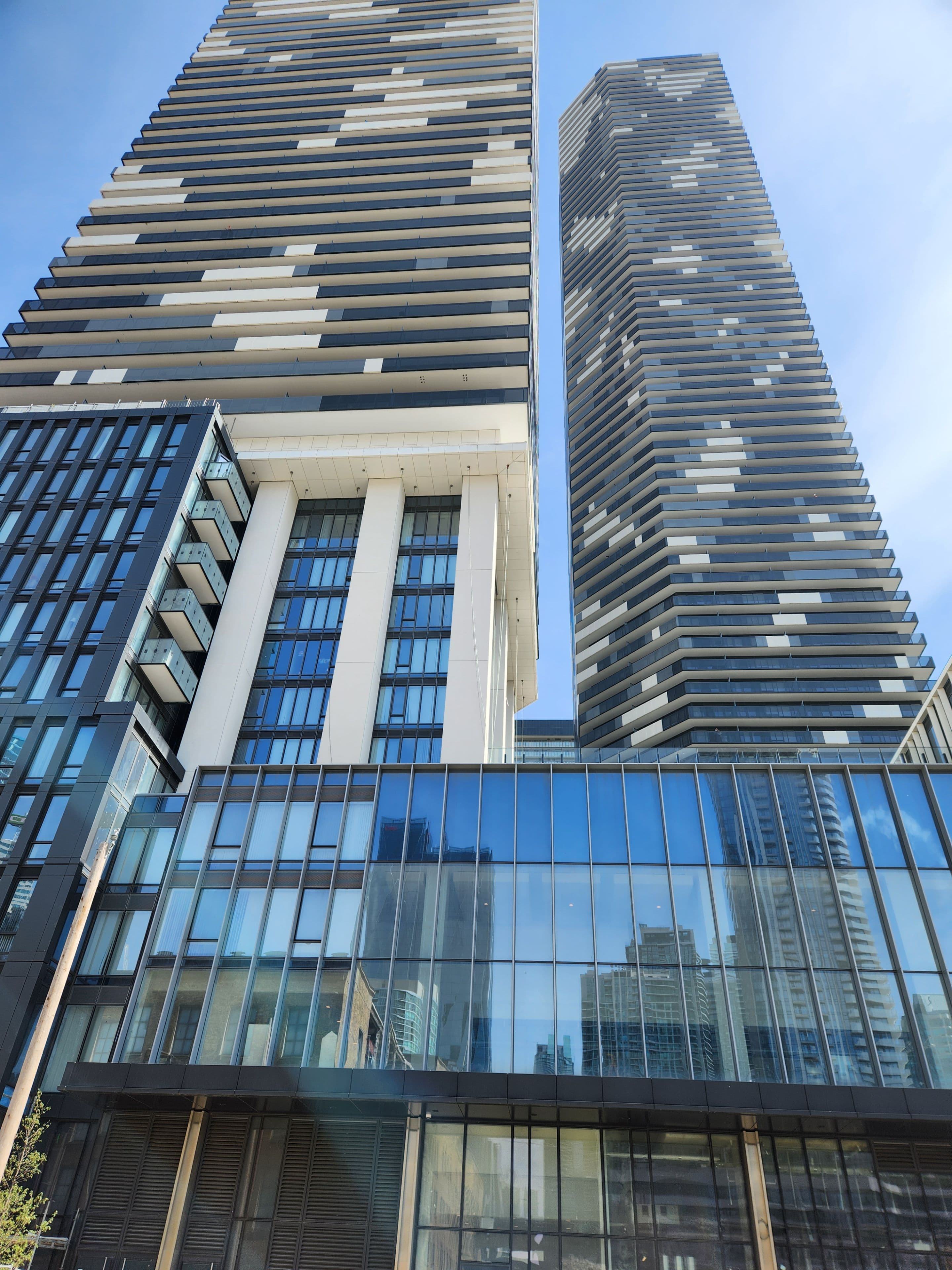 55 Cooper Street 5912, Toronto C08, ON M5E 0G1