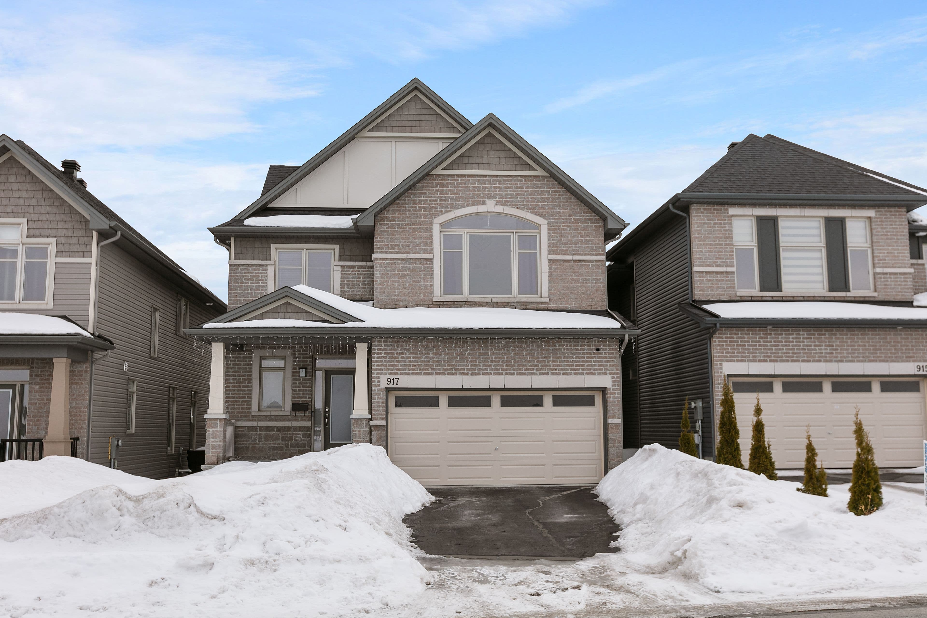 917 Littlerock Street, Leitrim, ON K1T 0N2