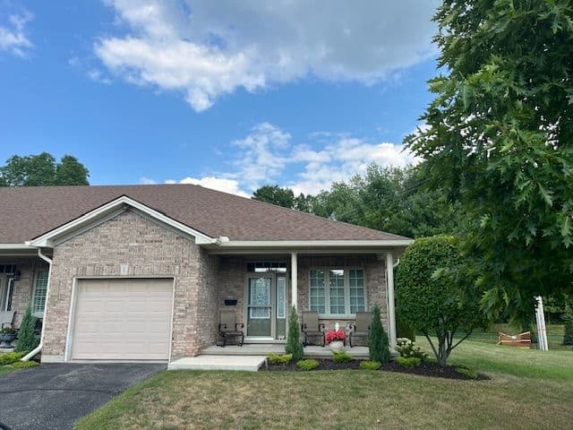 21 Balazs Court 1, Tillsonburg, ON N4G 5W6