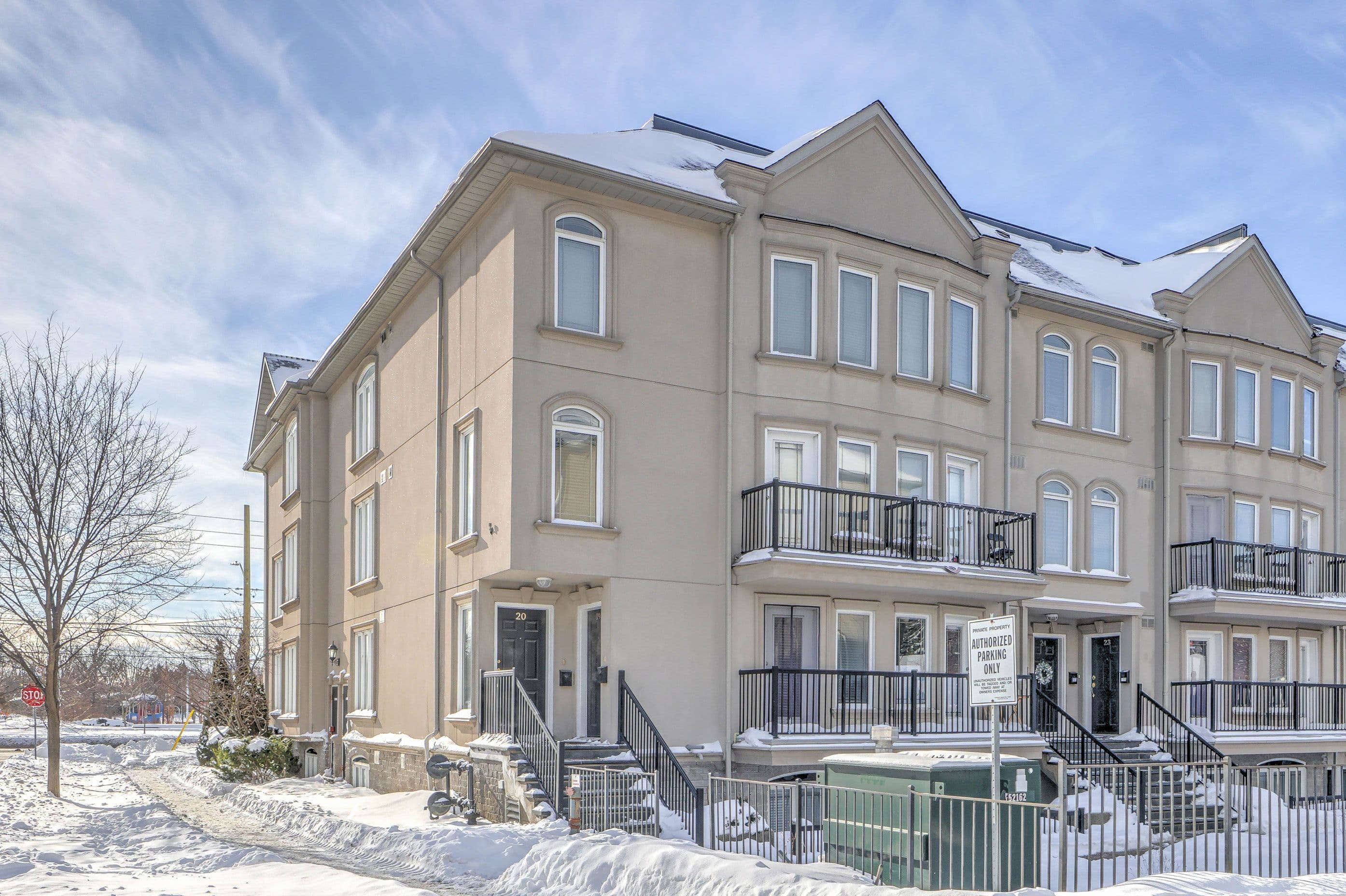 118 Finch Avenue W 19, Toronto C07, ON M2N 7G2