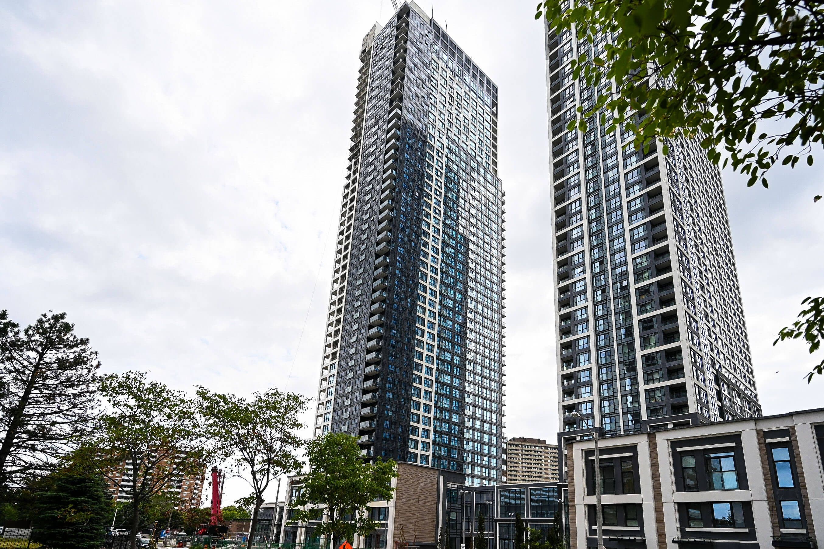 5 Mabelle Avenue 2032, Toronto W08, ON M9A 0C8