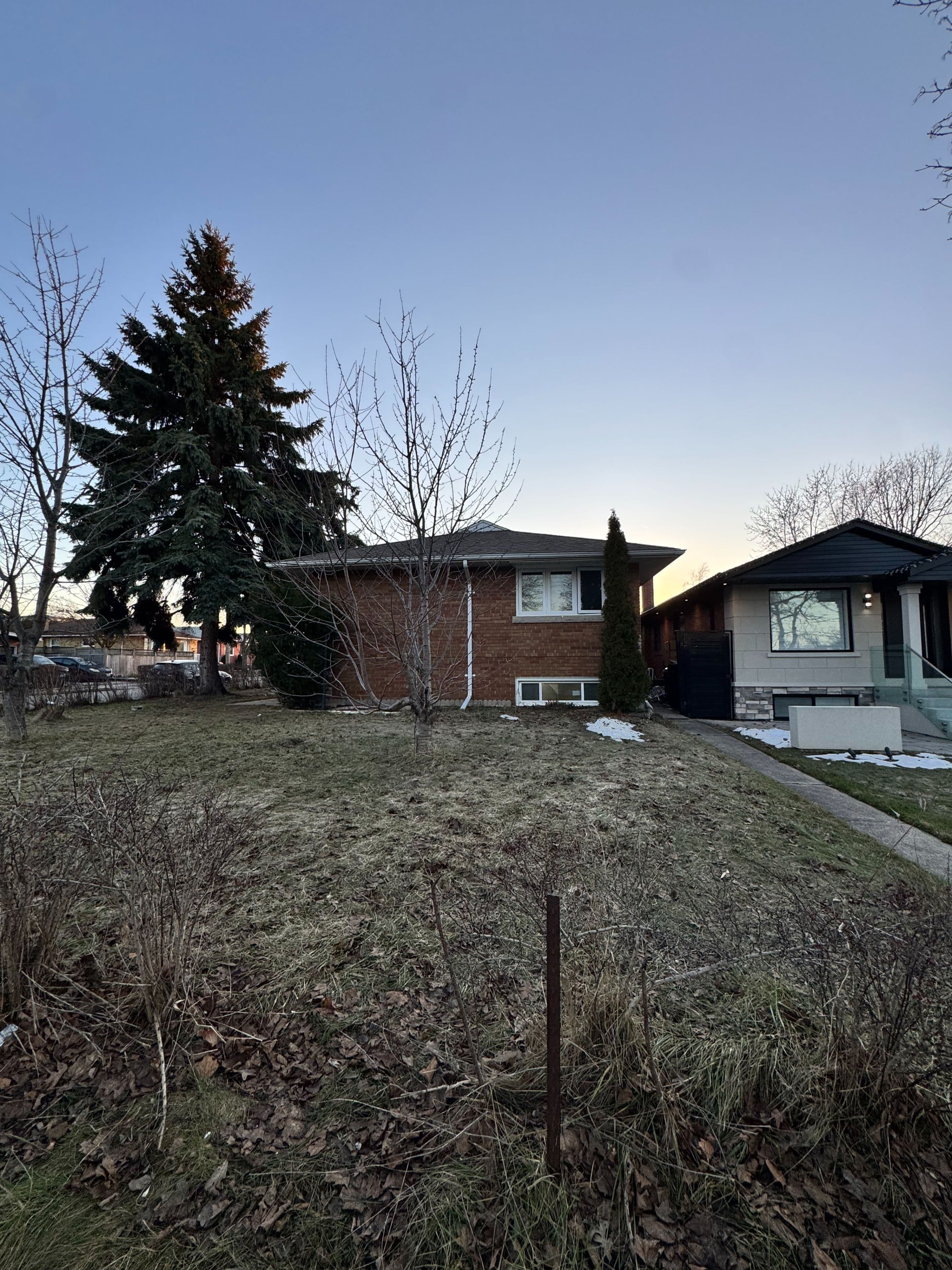 36 Galsworthy Avenue, Toronto E04, ON M1R 2N6