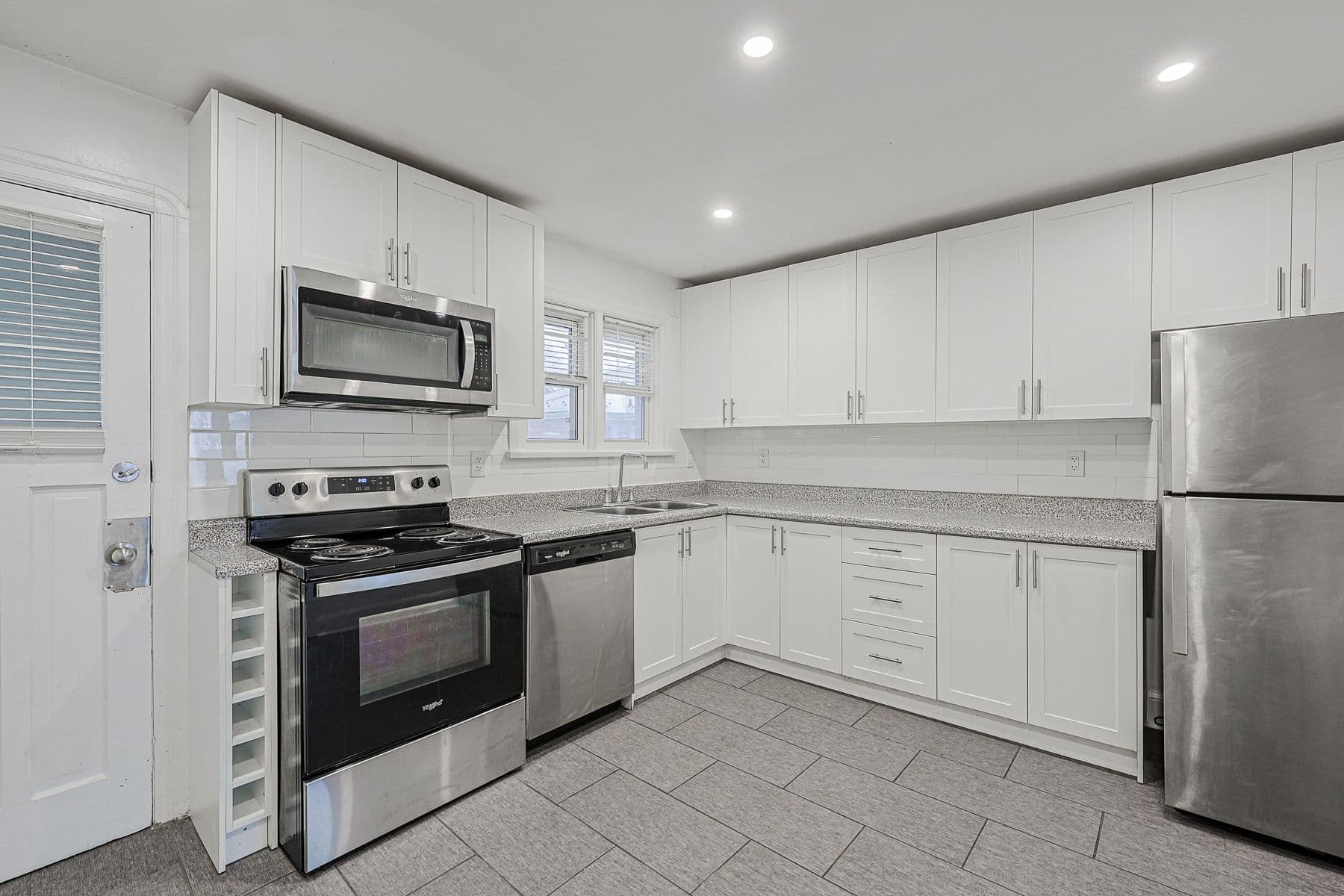 366 Mary Street N 4, Oshawa, ON L1G 5C8