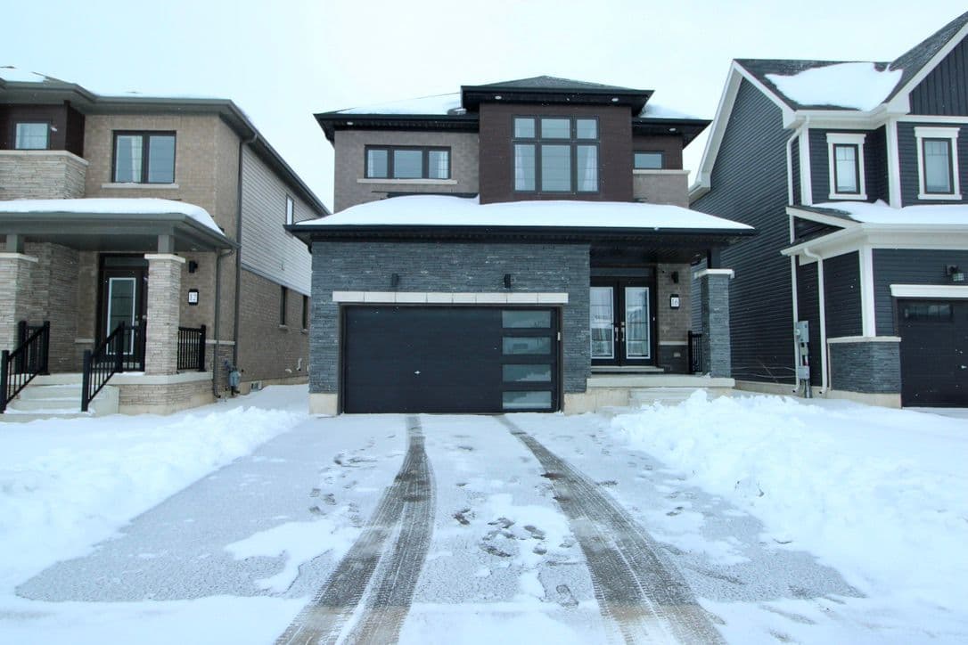 16 Peach Street, Thorold, ON L2V 0K1