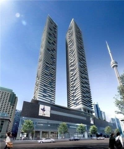 88 Harbour Street 7006, Toronto C01, ON M5J 0C3