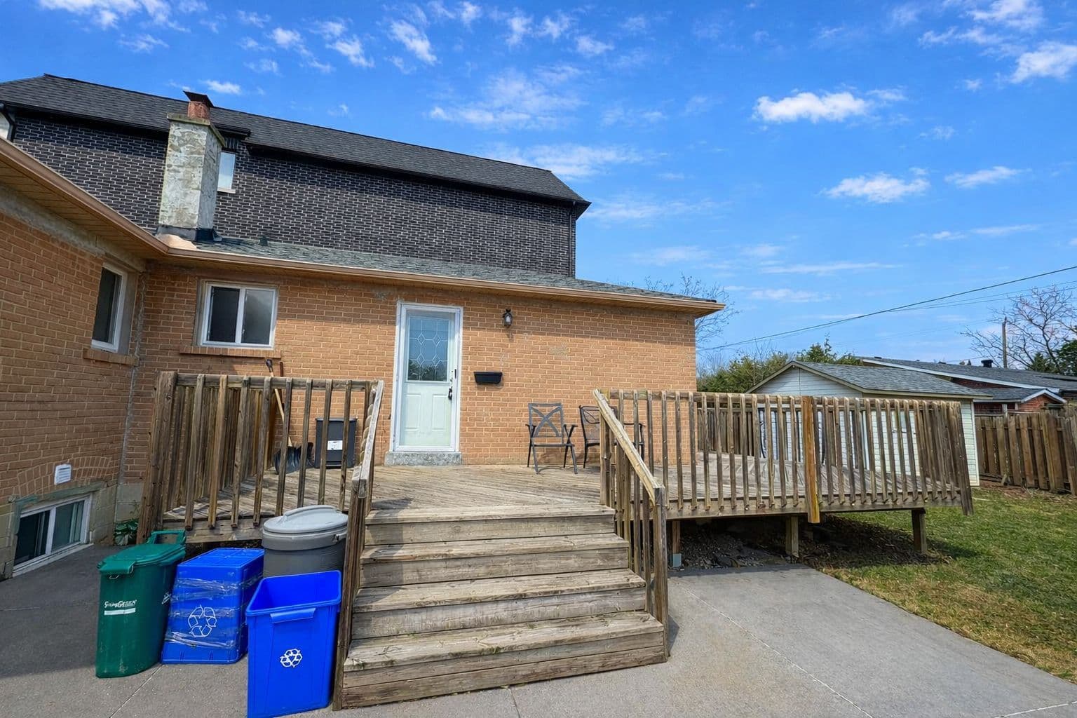 16 Cartier Crescent 2, Richmond Hill, ON L4C 2N1