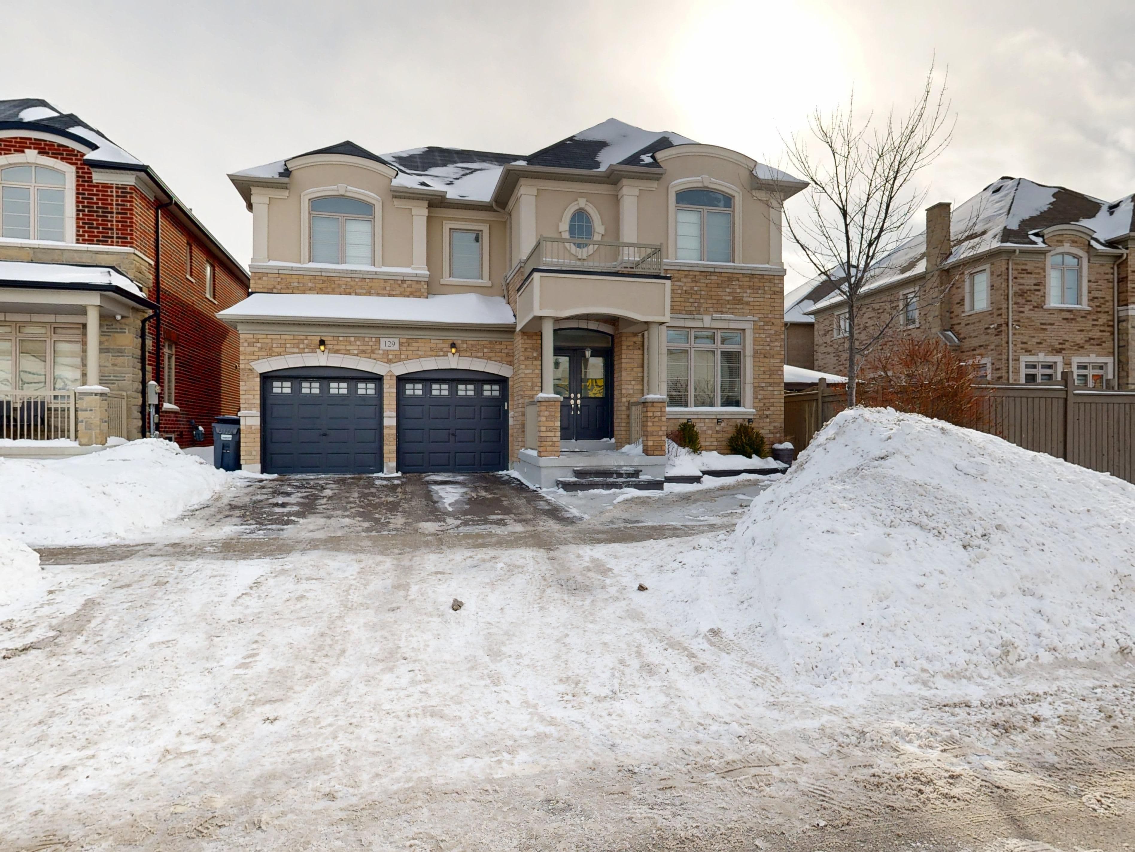 129 Squire Ellis Drive, Brampton, ON L6P 4J4