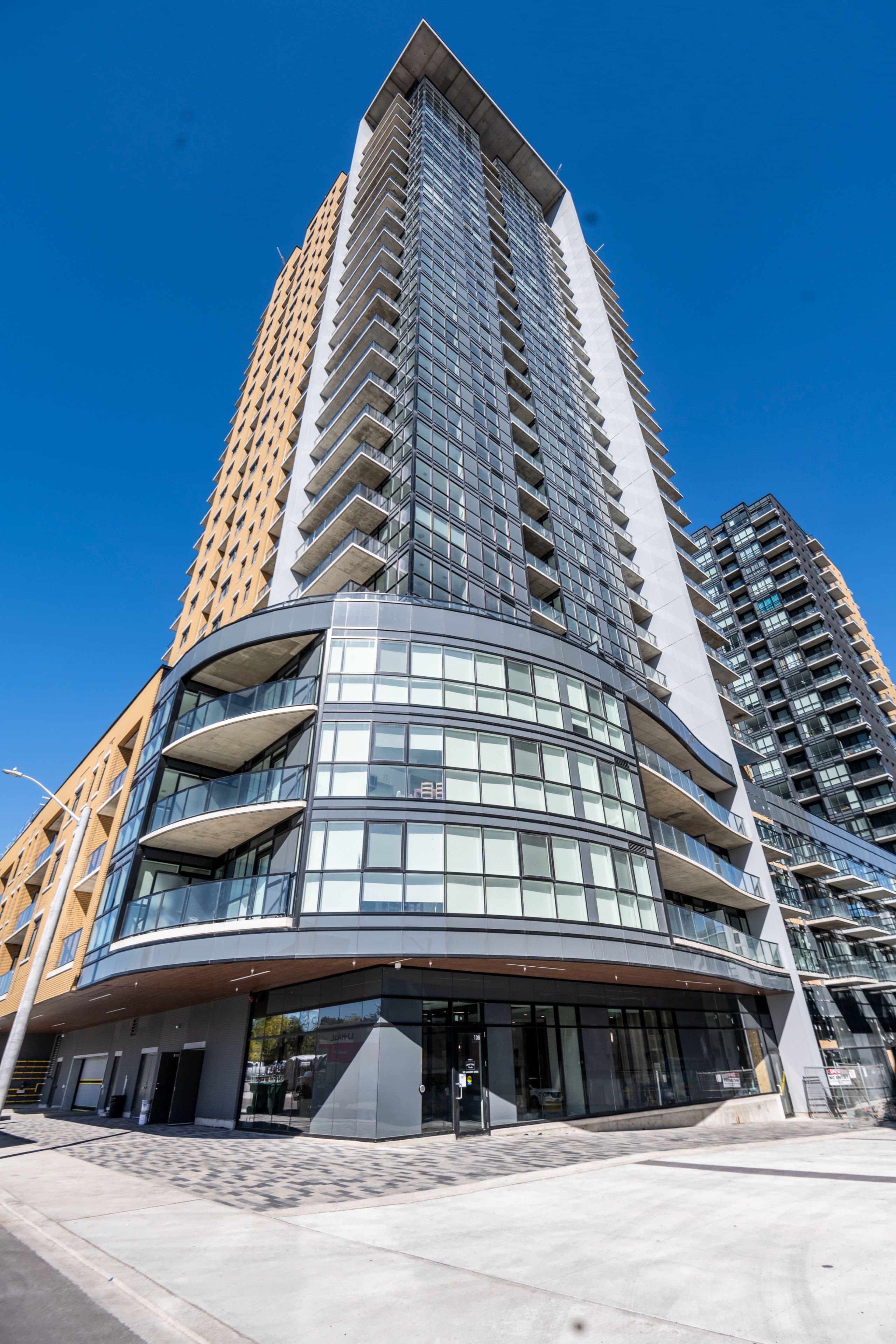 108 Garment Street 2209, Kitchener, ON N2G 0E2