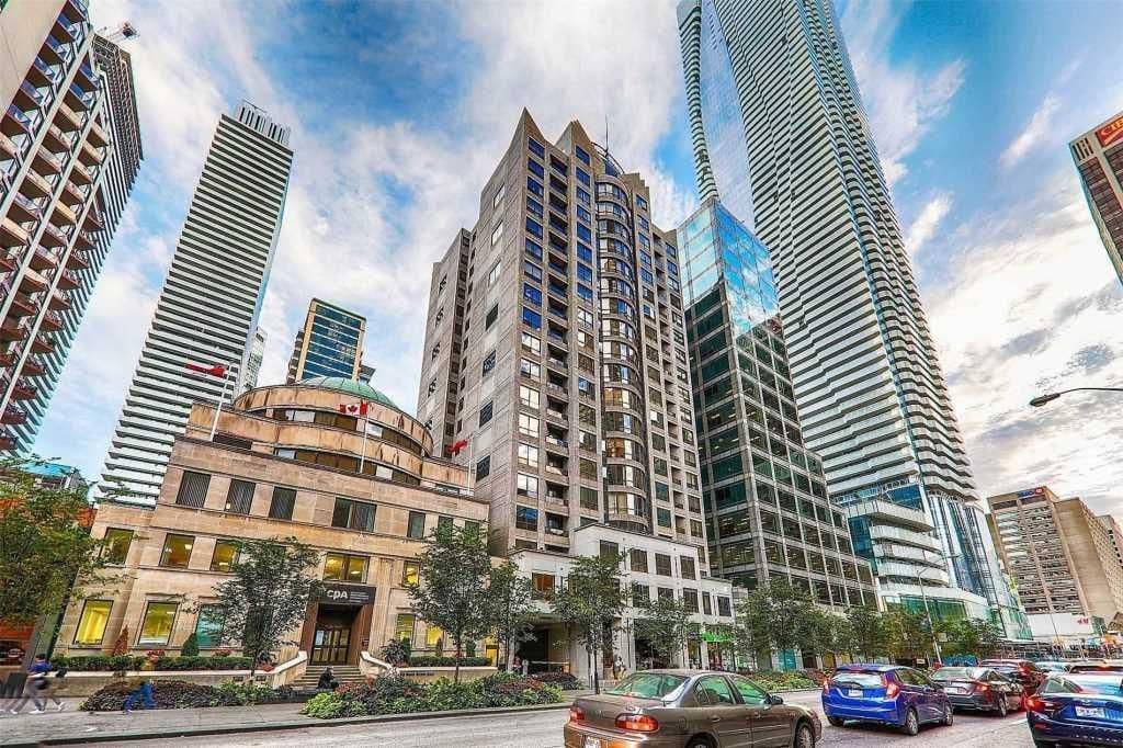 55 Bloor Street E 1803, Toronto C08, ON M4W 3W6