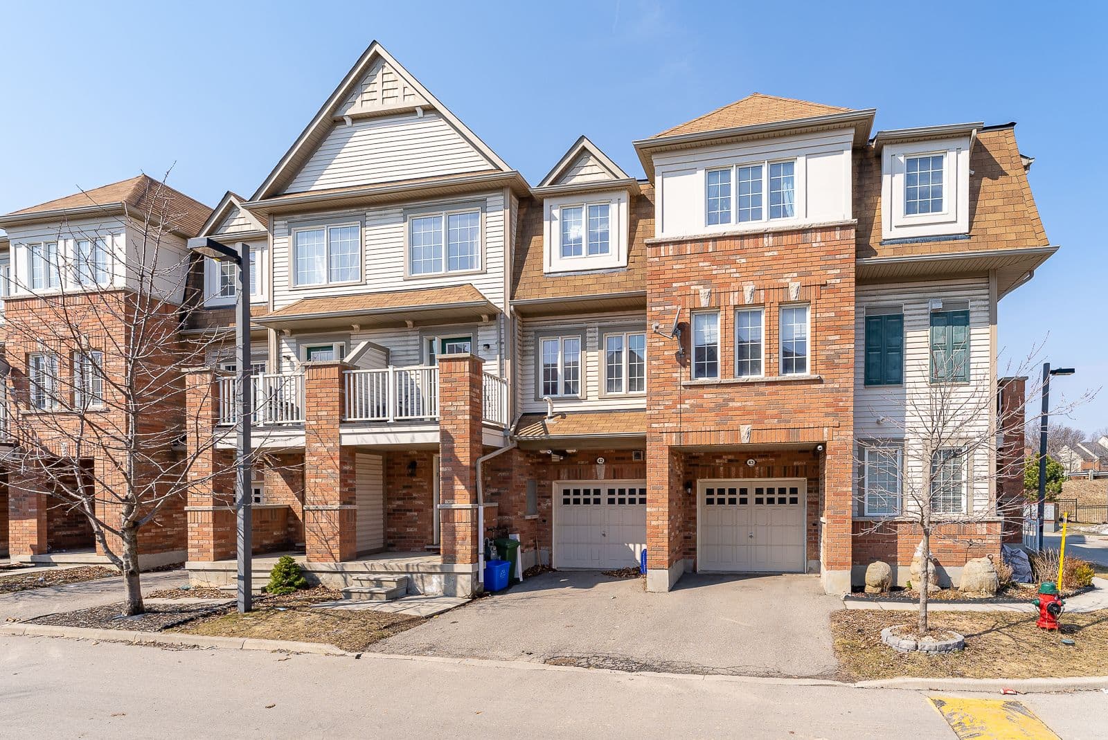 7 Sirente Drive 42, Hamilton, ON L9A 0B4