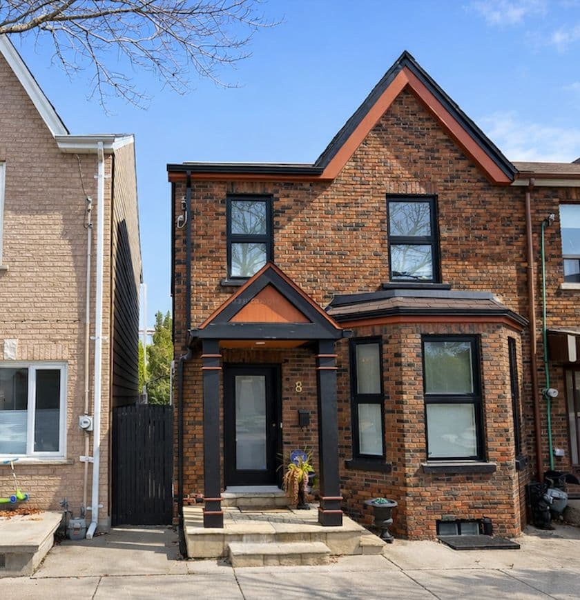 38 Henderson Avenue, Toronto C01, ON M6J 2B8