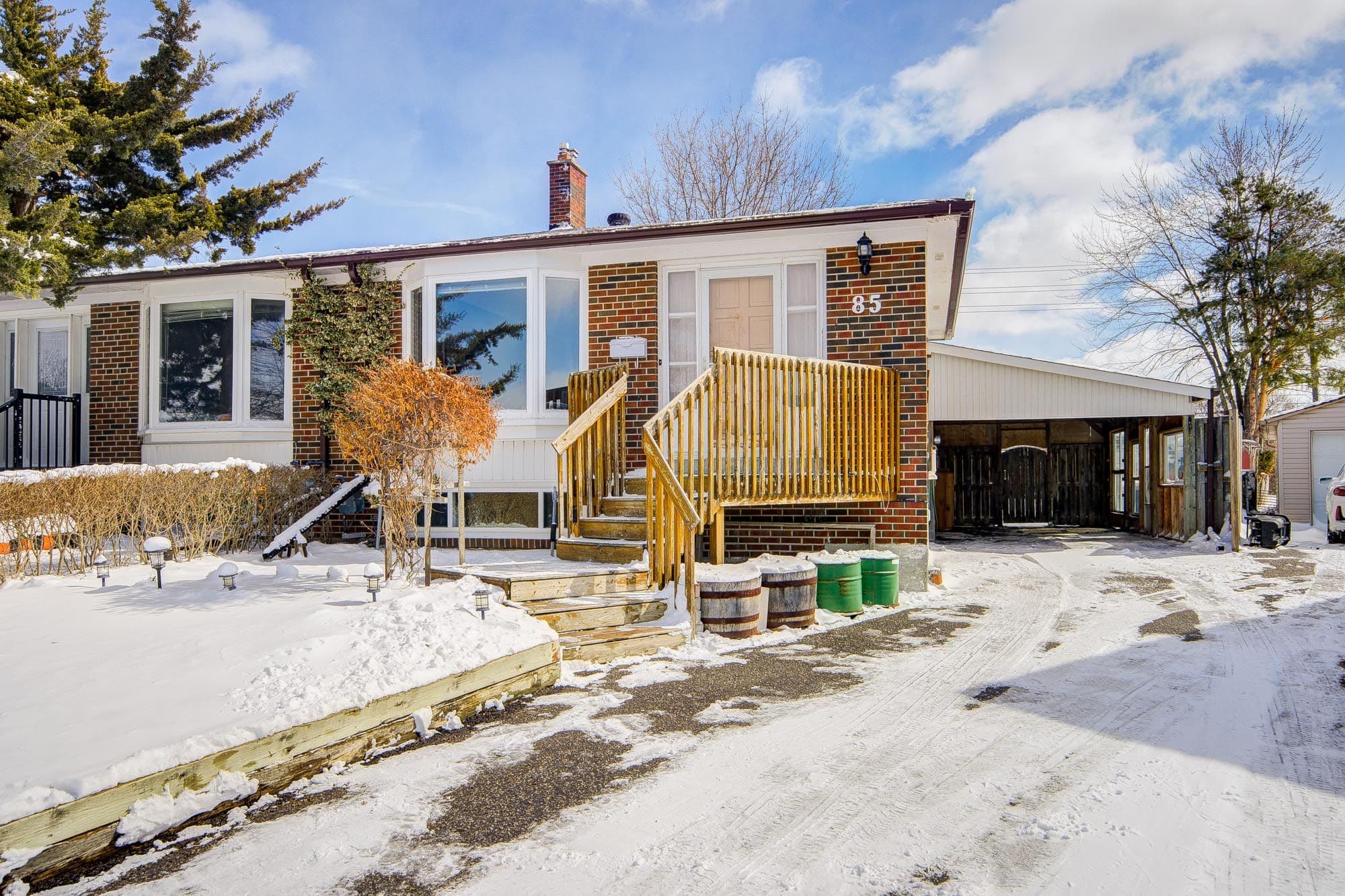85 Clydesdale Drive, Toronto C15, ON M2J 3N3