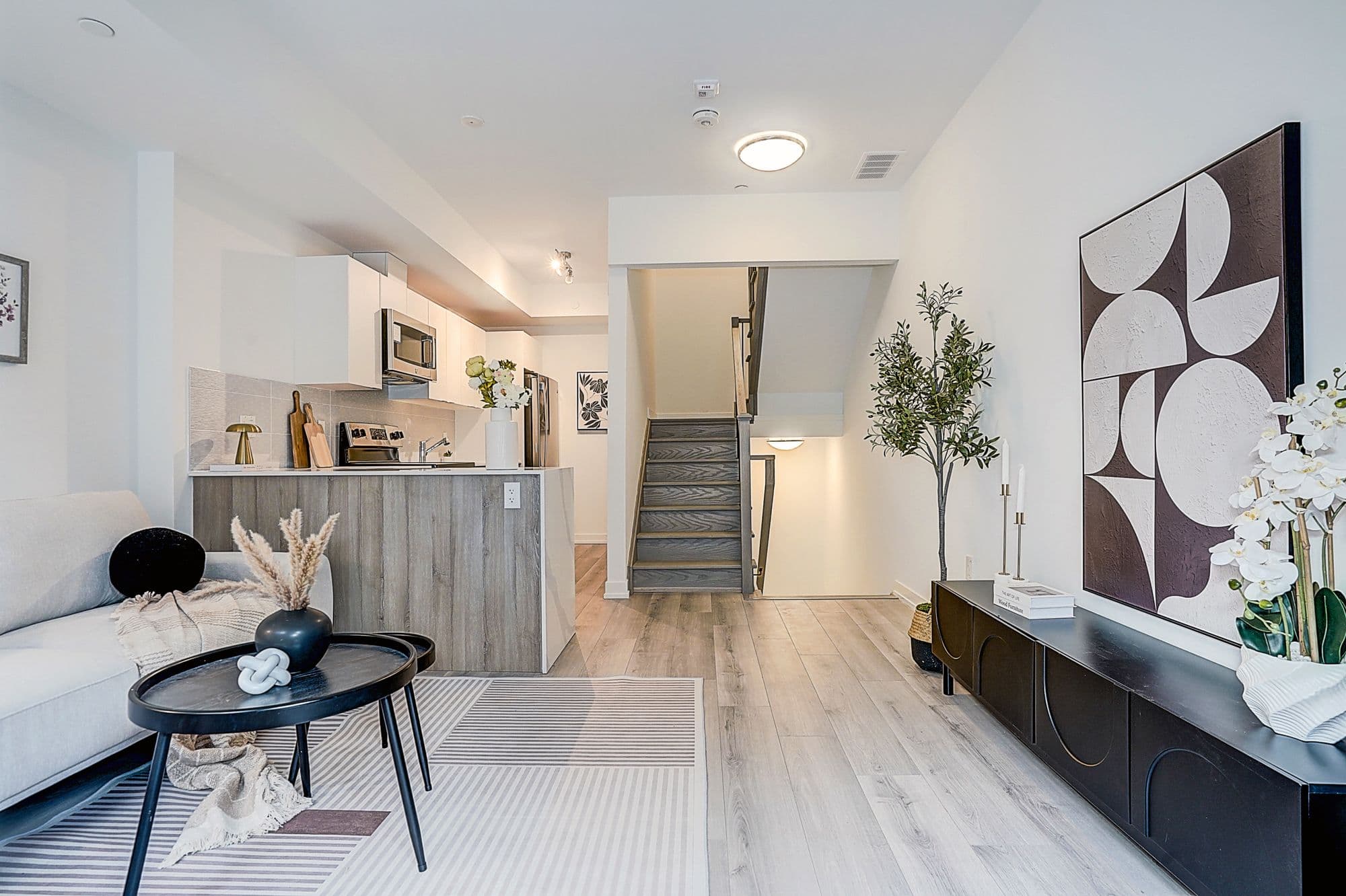 3079 Pharmacy Avenue 27, Toronto E05, ON M1T 1H8