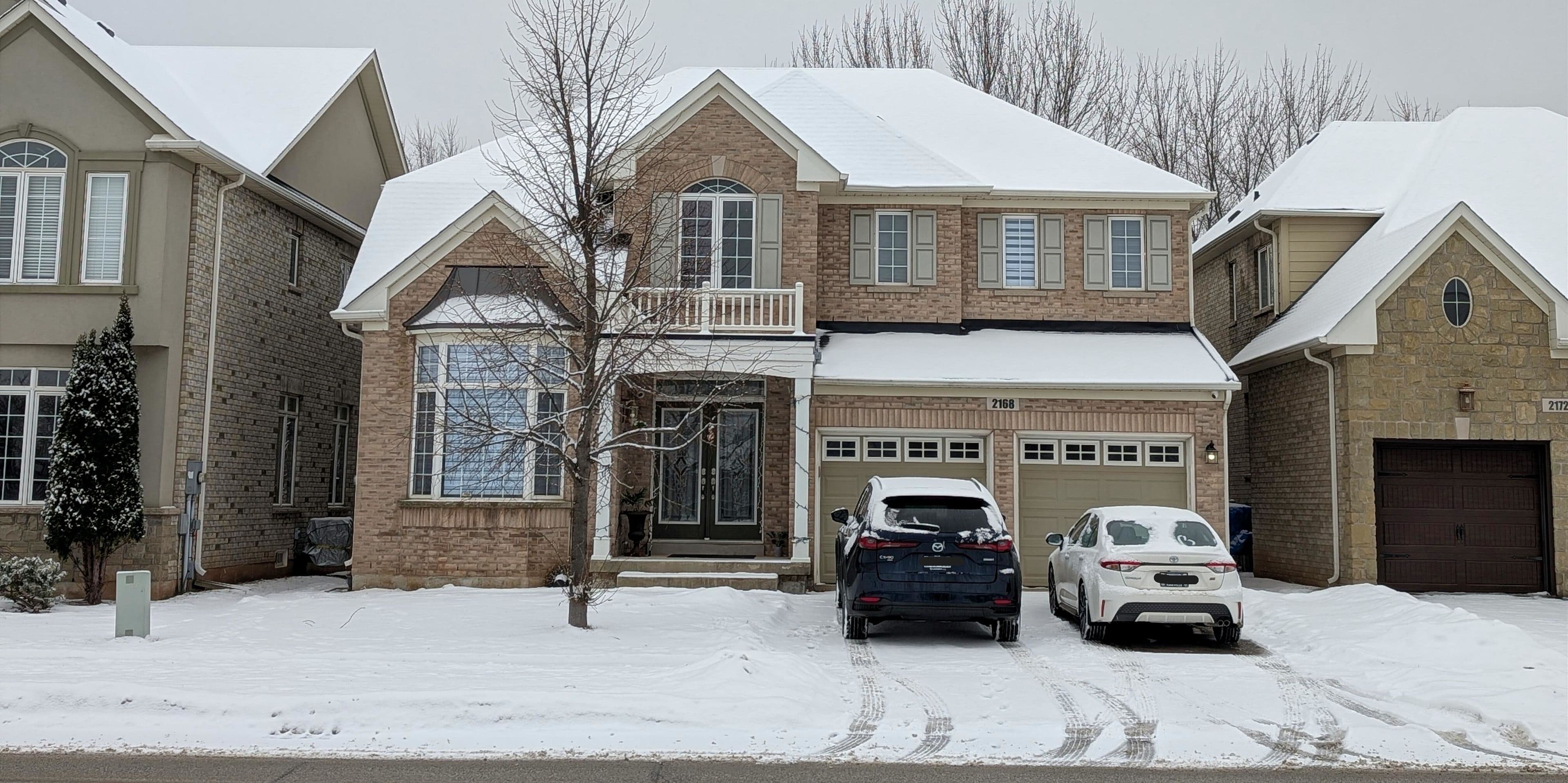 2168 Colonel William Parkway, Oakville, ON L6M 0B8