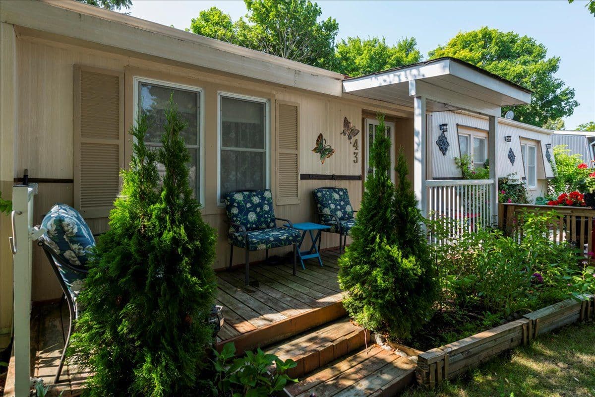 43 Linden Lane, Innisfil, ON L9S 1P2