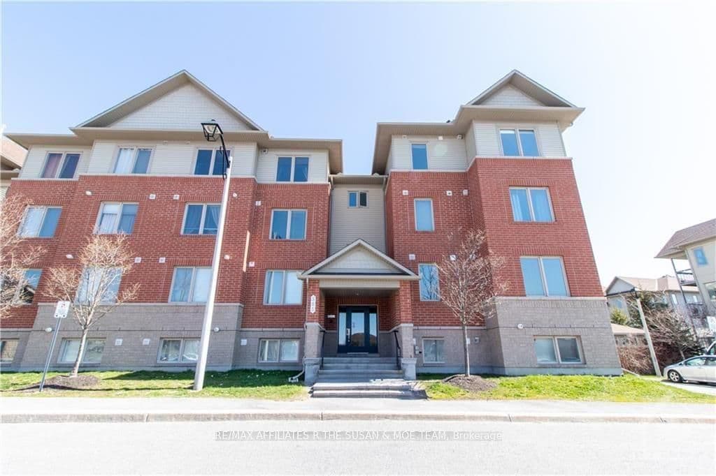 565 Stonefield Private 8, Barrhaven, ON K2G 4R6