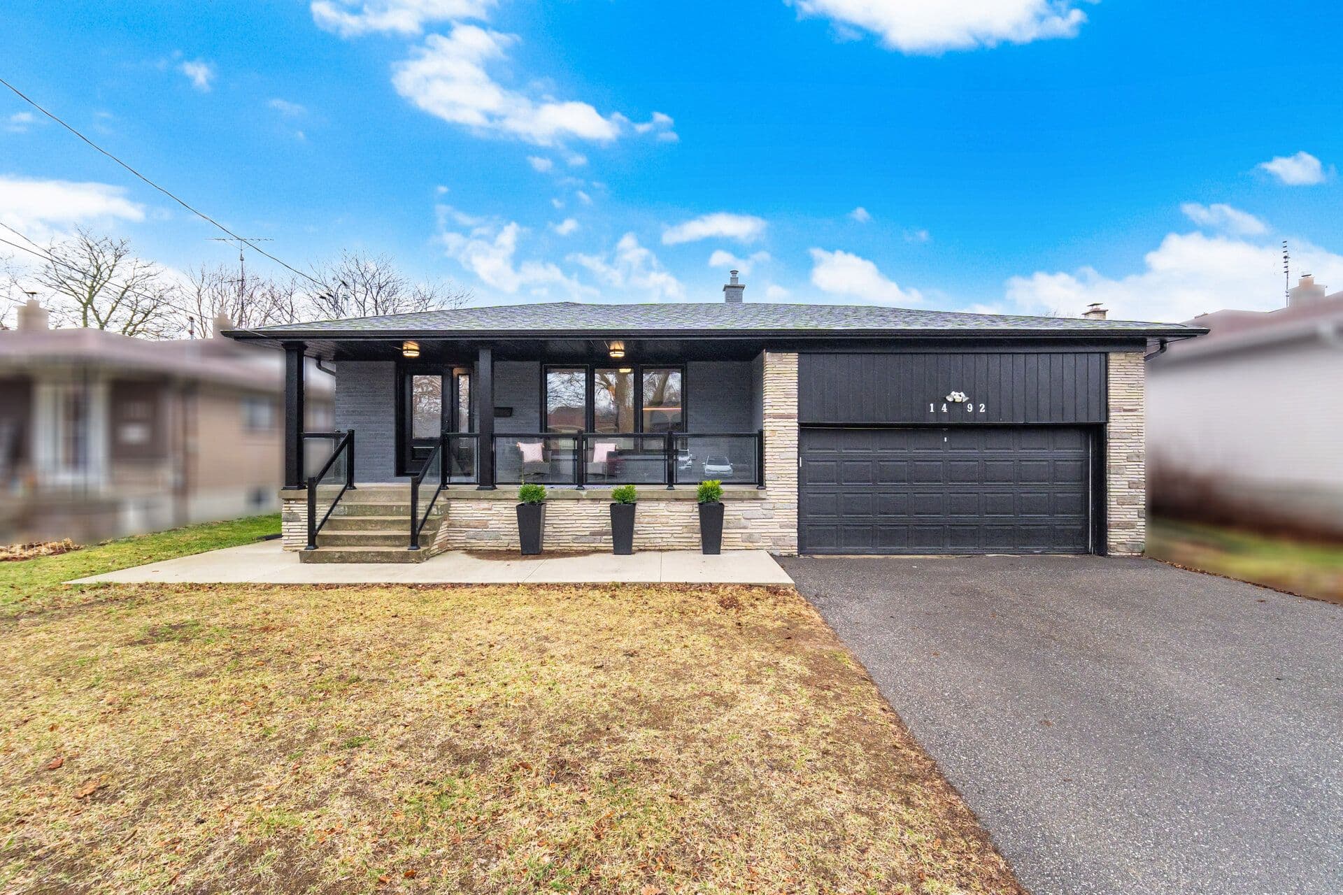 1492 Agnew Road, Mississauga, ON L5J 3G9