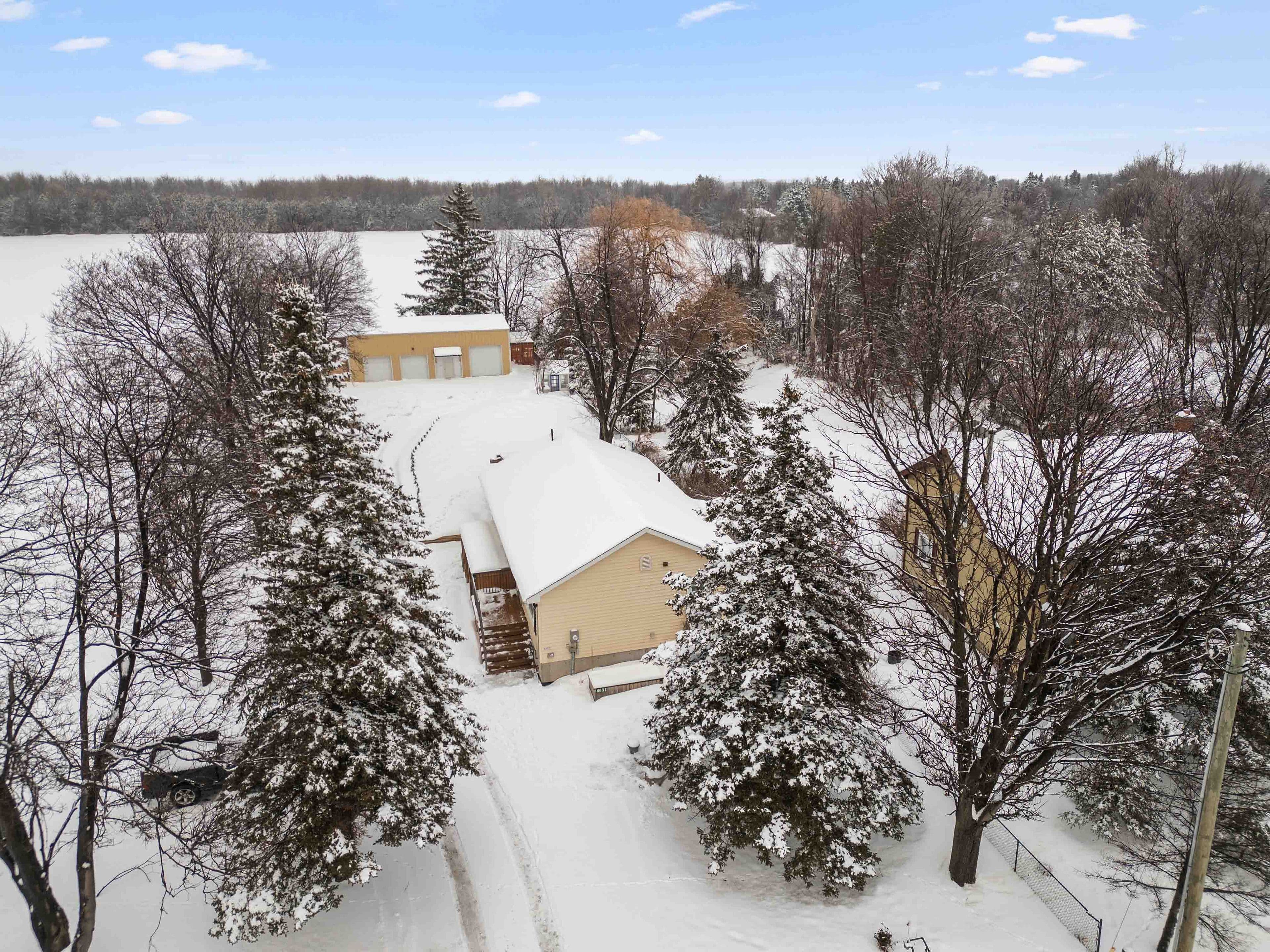 18637 Hurontario (Hwy 10) Street, Caledon, ON L7K 0X9