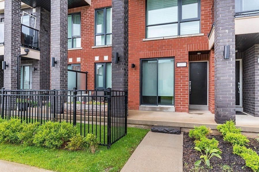 100 DUFAY Road 13, Brampton, ON L7A 4S3