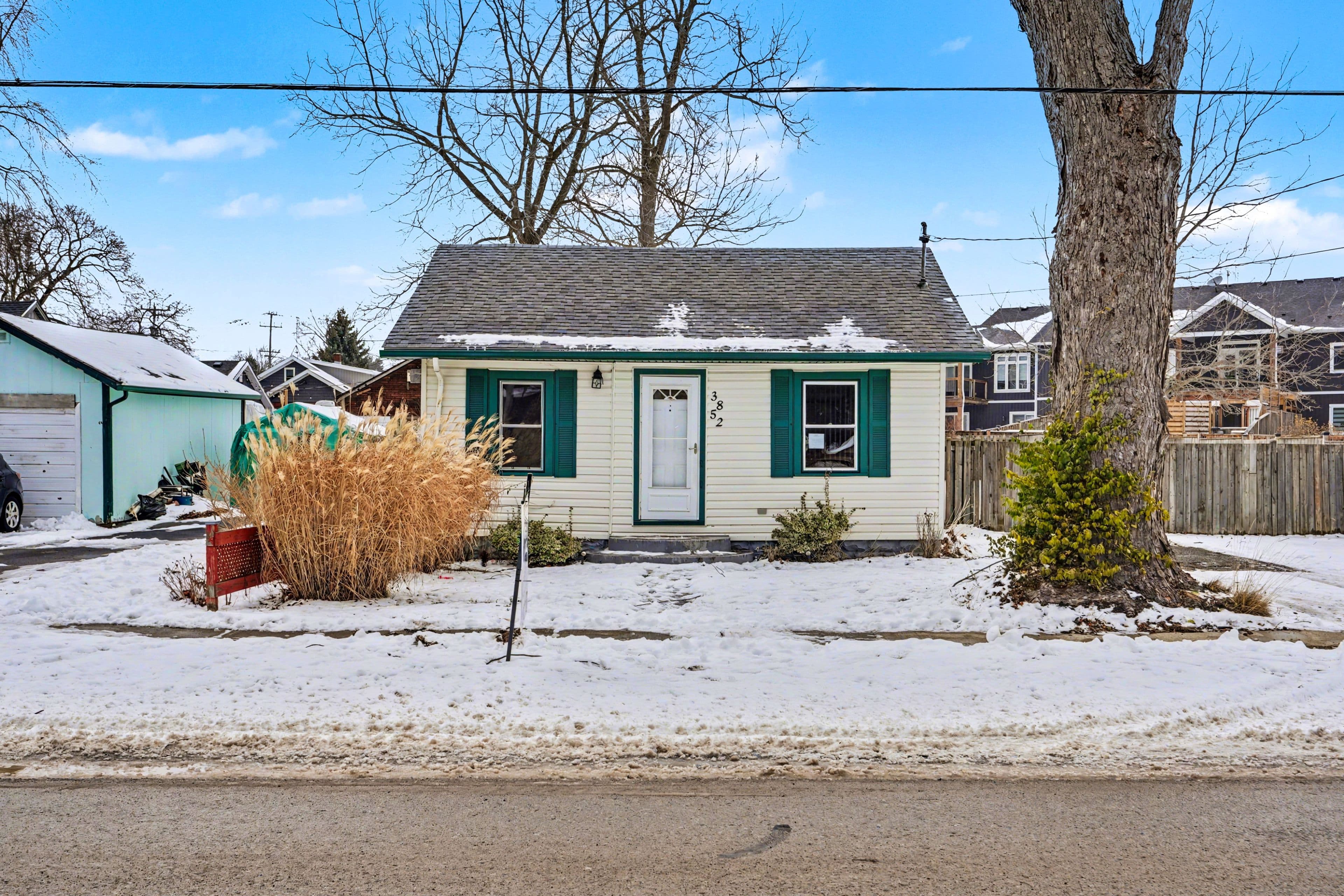 3852 Brunswick Avenue, Fort Erie, ON L0S 1B0