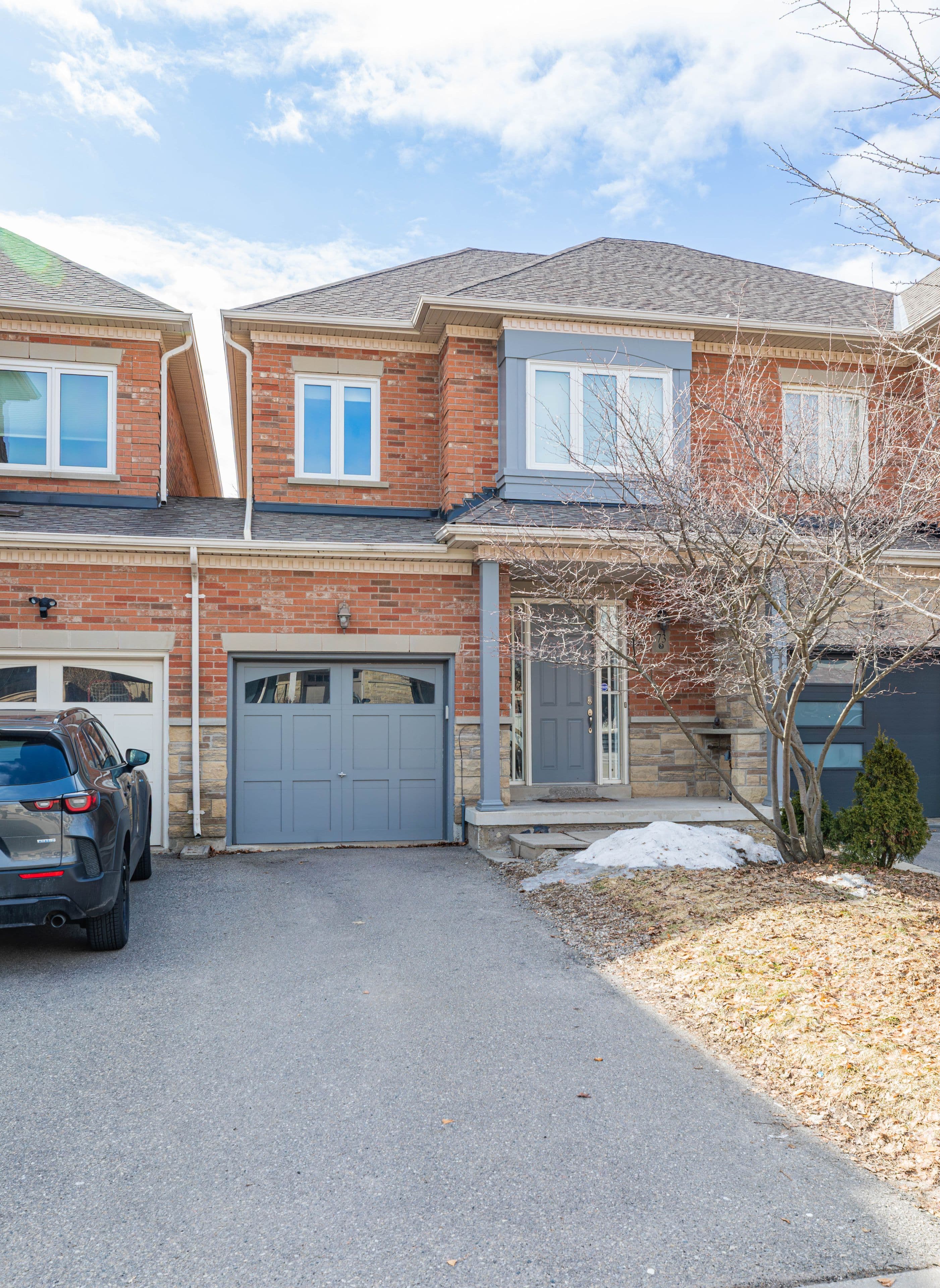 73 Southvale Drive, Vaughan, ON L6A 0Y6