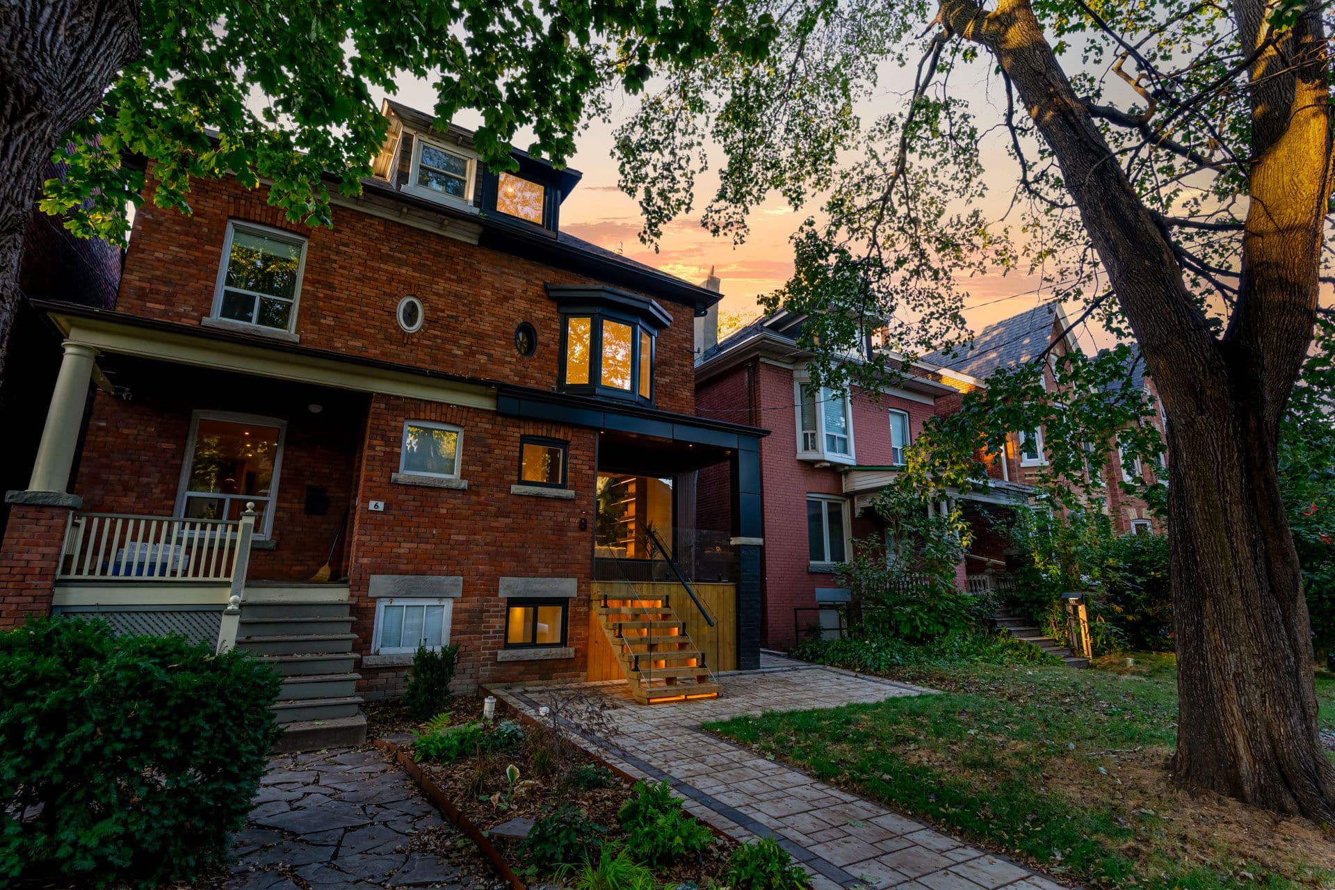 8 First Avenue Lower, Toronto E01, ON M4M 1W8