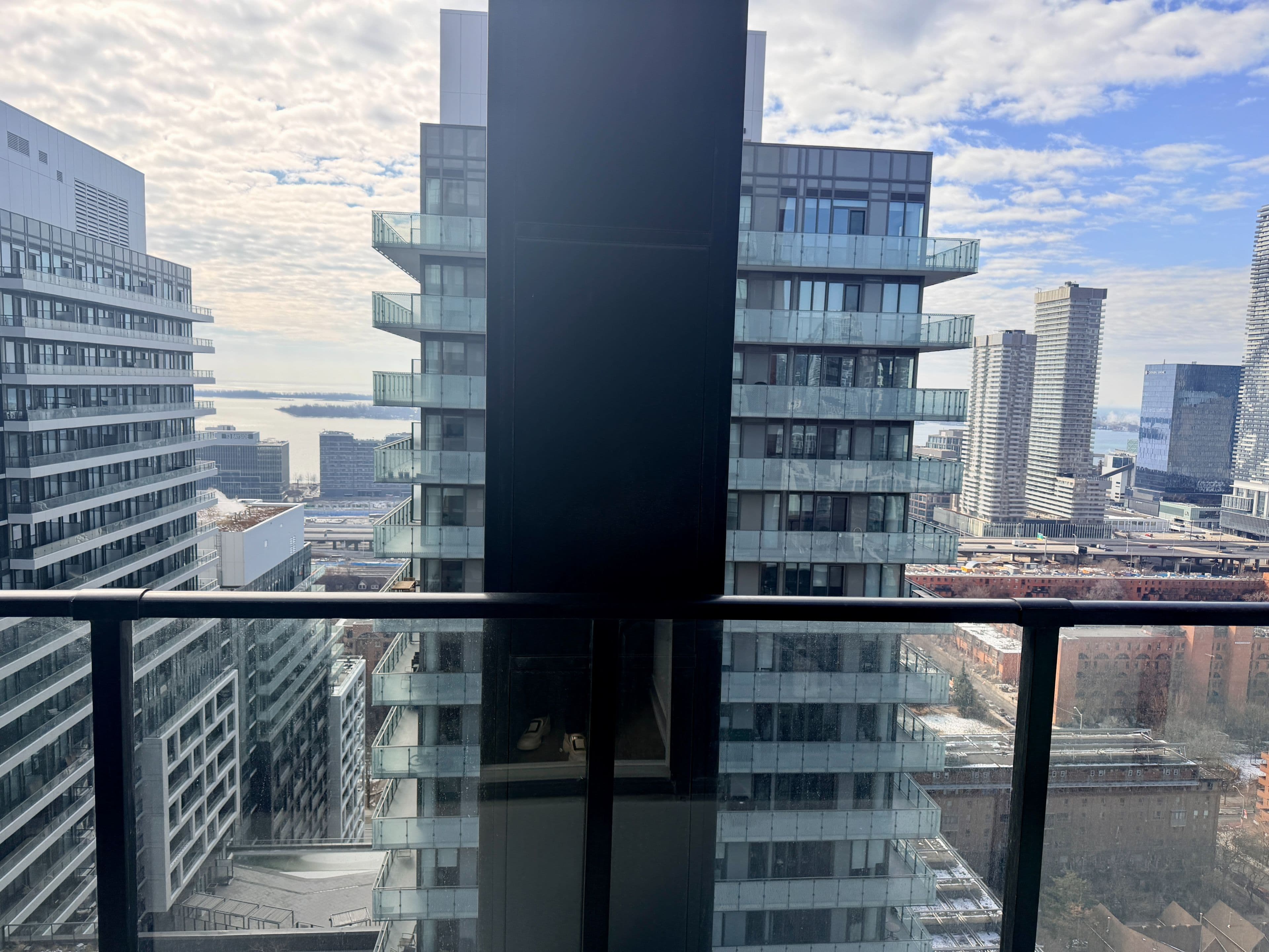 180 Front Street E 3208, Toronto C08, ON M5A 0A9