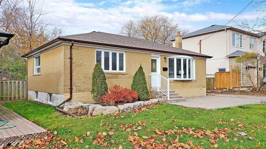 78 Mill Street Main, Ajax, ON L1S 6K6