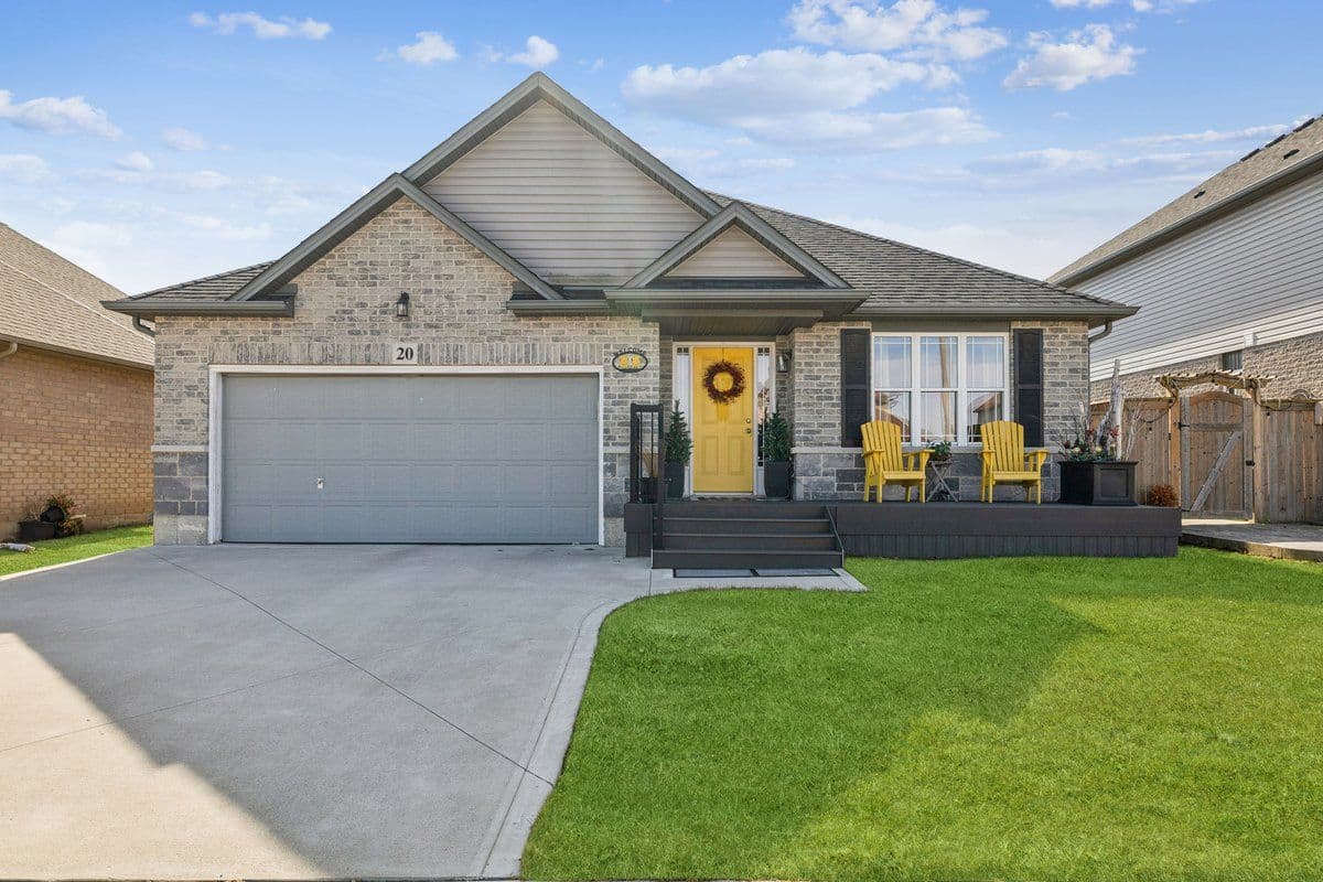 20 Hudson Drive, Haldimand, ON N0A 1E0