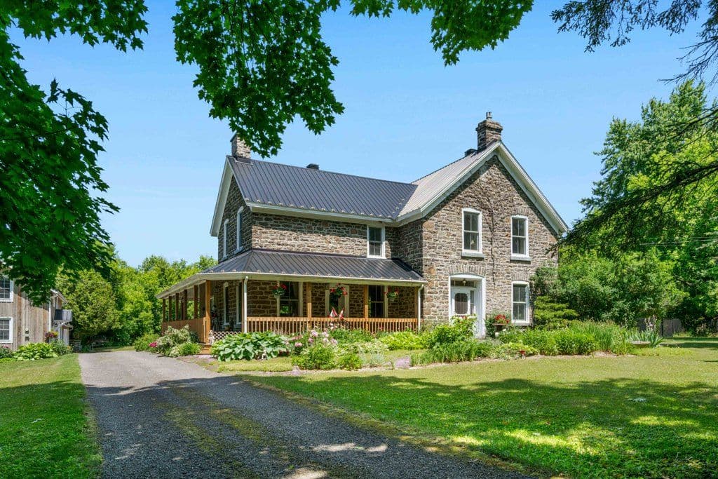 10095 Shaw Road, North Dundas, ON K0E 1S0