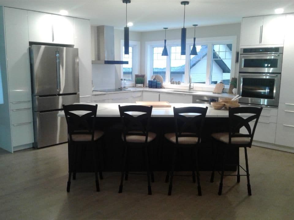 1333 Walker Lake Drive, Lake of Bays, ON P1H 2J6