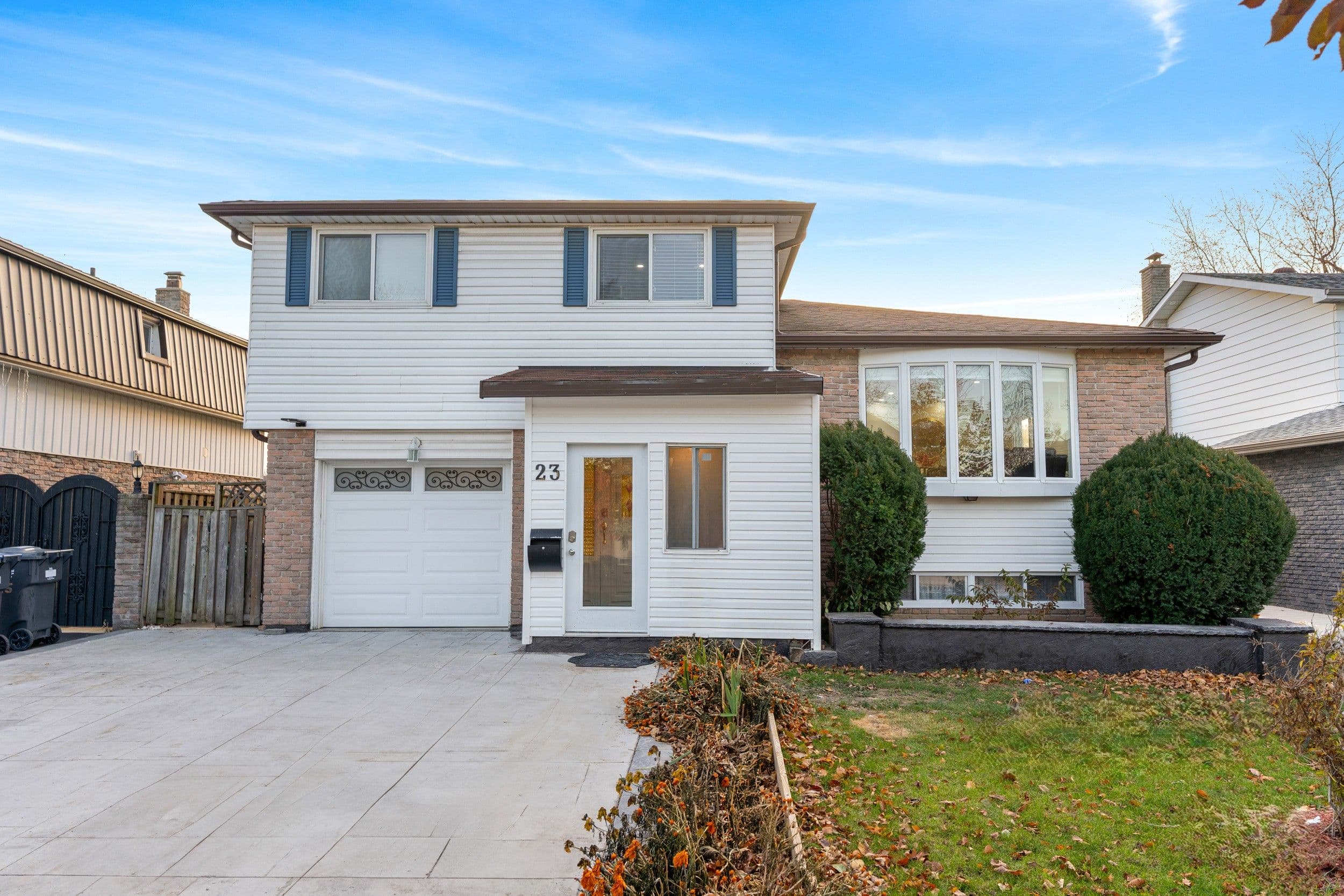 23 Jefferson Road, Brampton, ON L6S 2G6