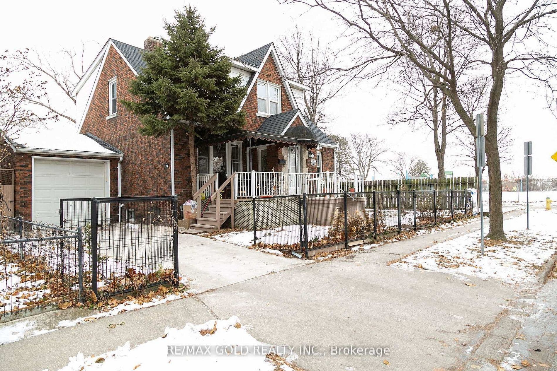 1236 Hickory Road, Windsor, ON N8Y 3S6