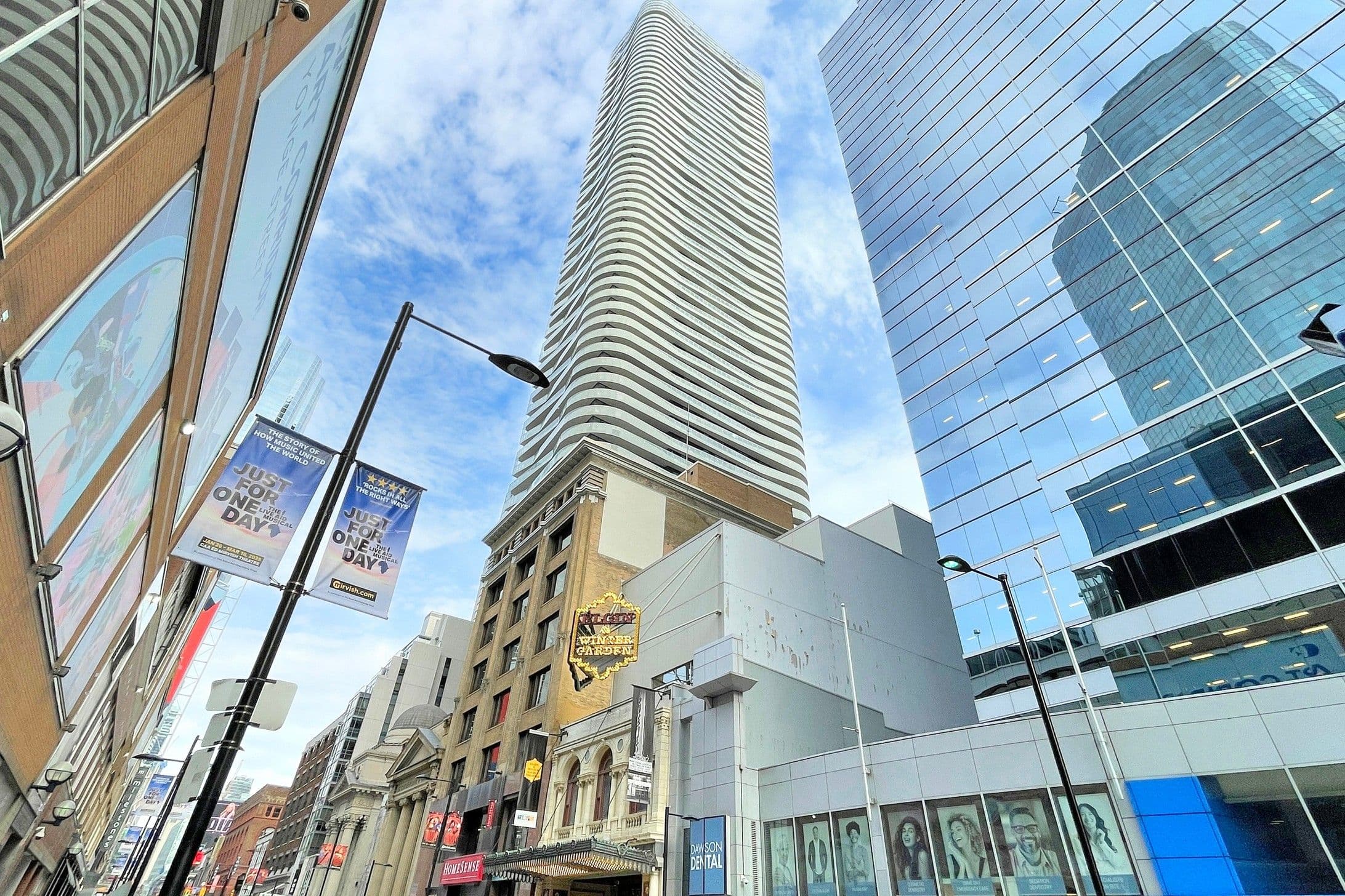 197 Yonge Street 1505, Toronto C08, ON M5B 0C1