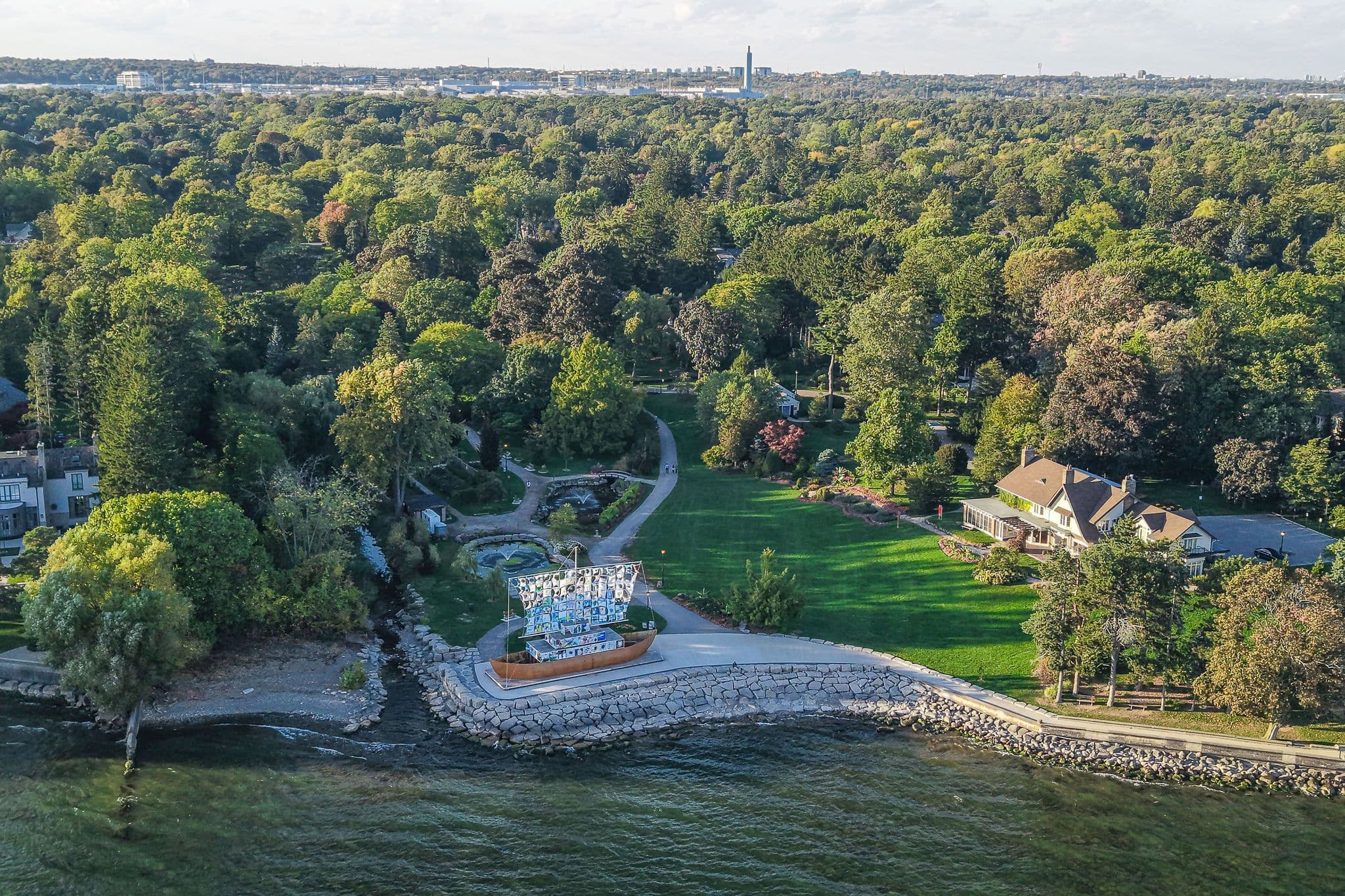 1389 Weaver Avenue, Oakville, ON L6J 2L6