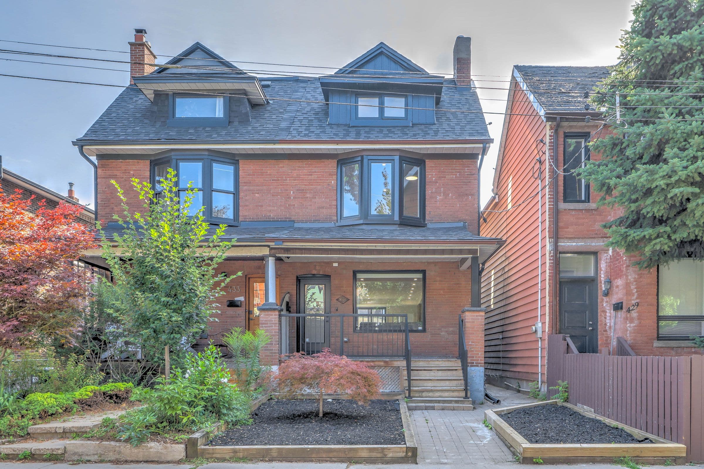 431 Roxton Road, Toronto C01, ON M6G 3R5