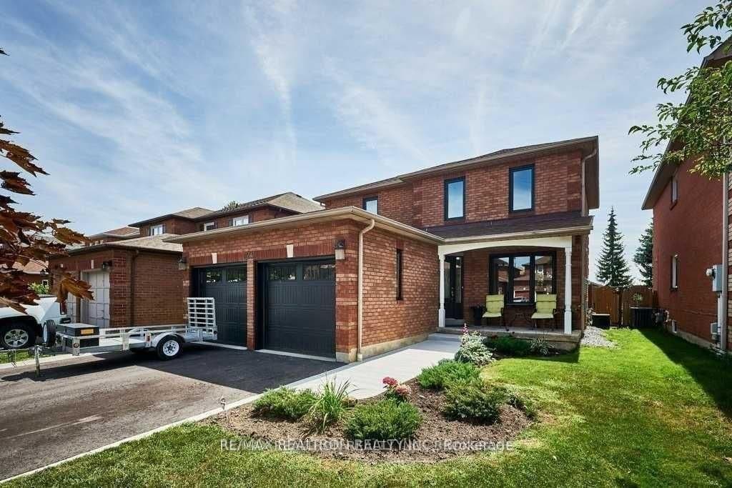 23 Keeble Crescent, Ajax, ON L1T 3R7