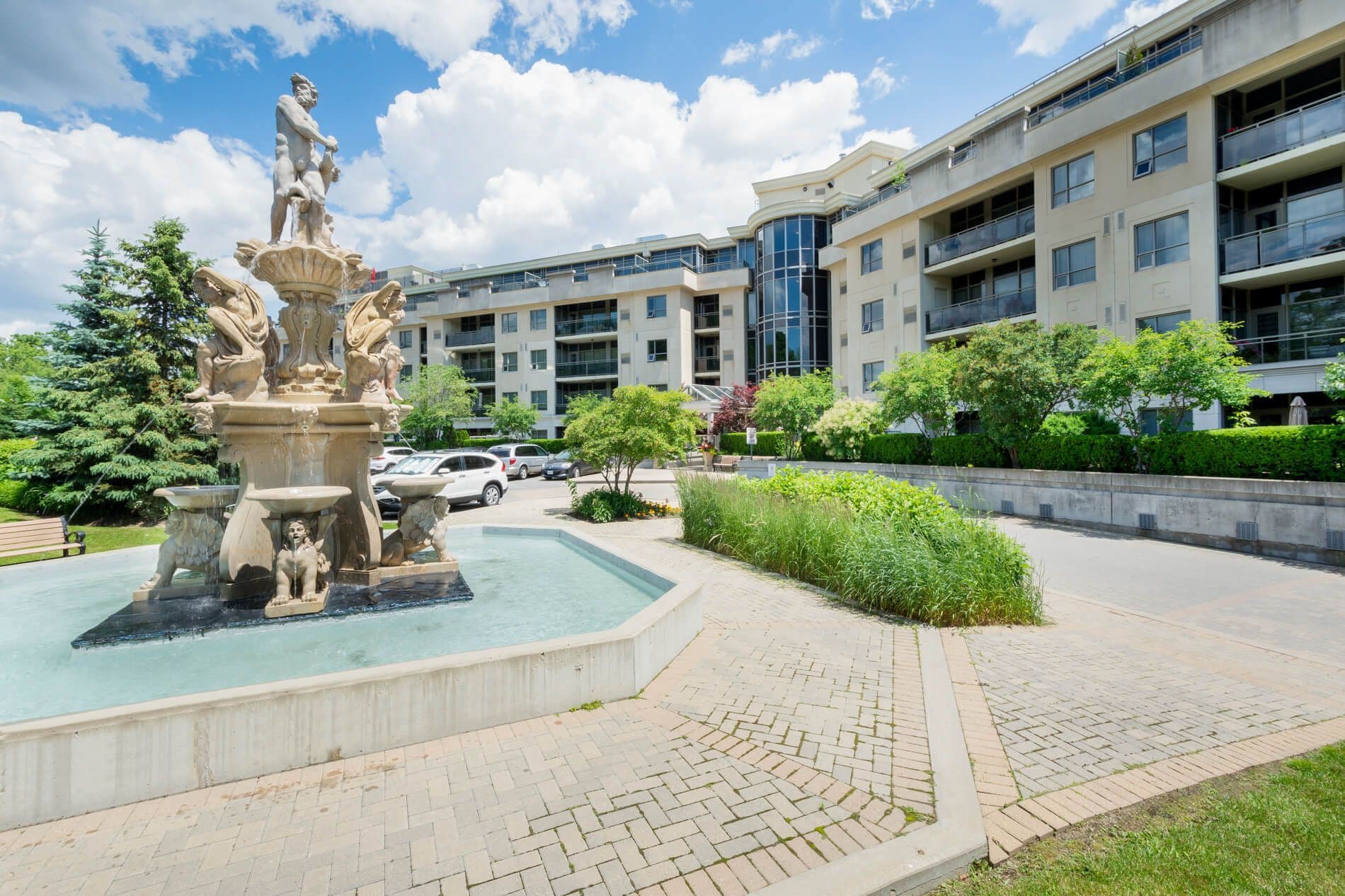 8201 Islington Avenue 106, Vaughan, ON L4L 9S6