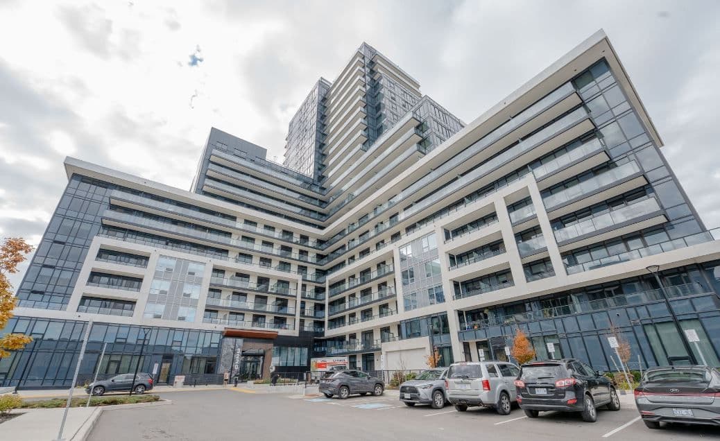 3220 William Coltson Avenue 409, Oakville, ON L6H 7X9