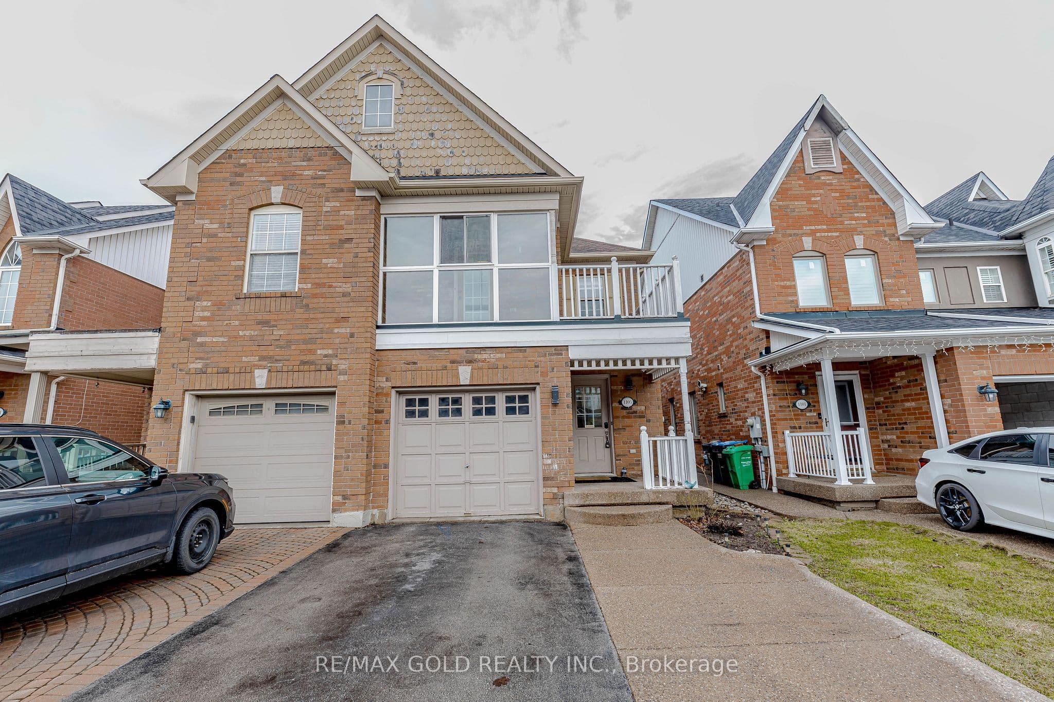 1105 Meadowgrove Court, Mississauga, ON L5W 1J2