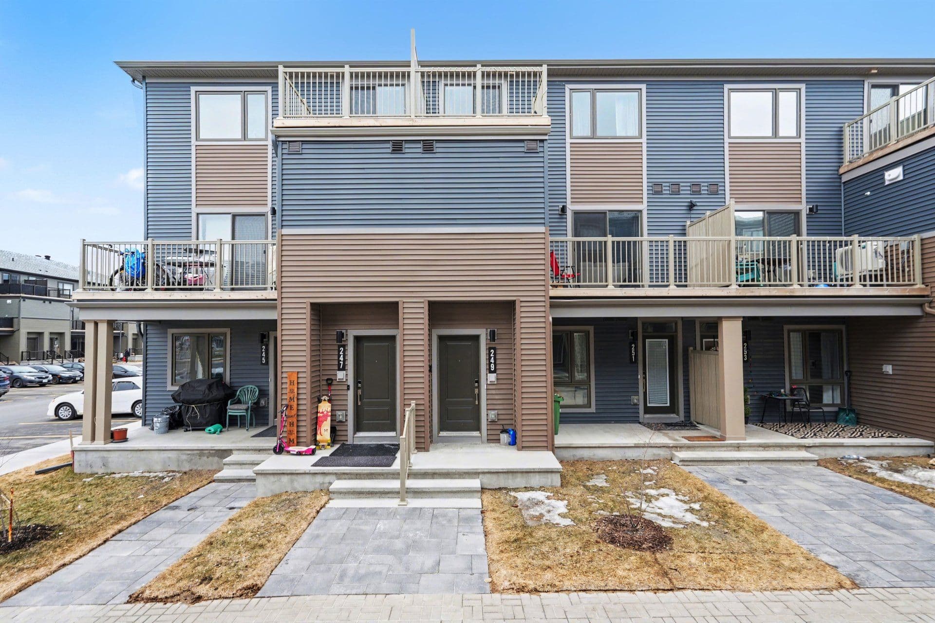 249 David Lewis Private, Orleans - Cumberland and Area, ON K4A 1C4